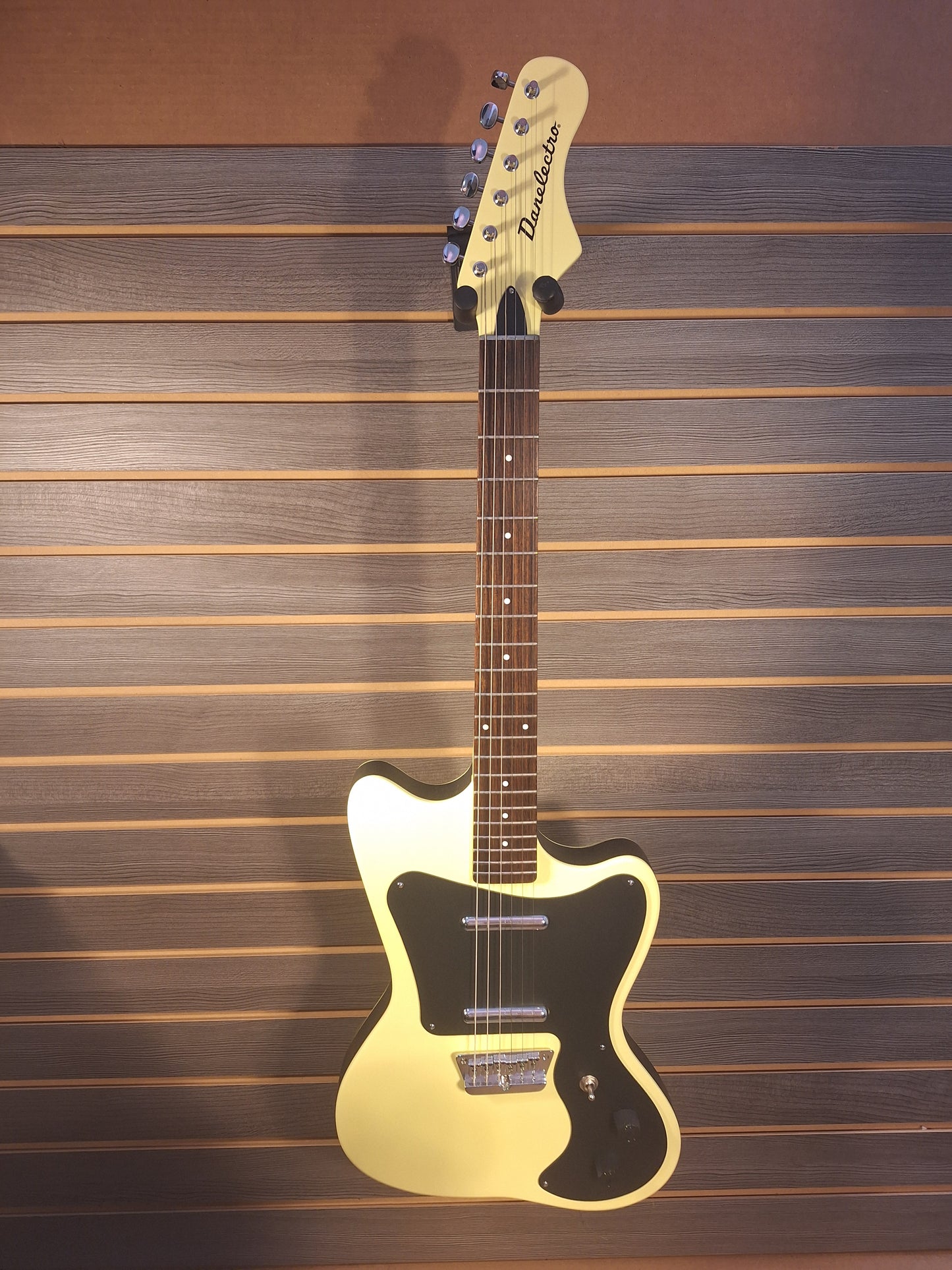 Danelectro '67 DANO Yellow Electric Guitar