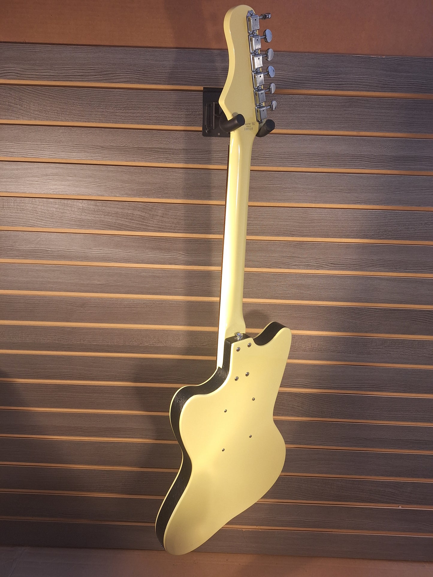 Danelectro '67 DANO Yellow Electric Guitar