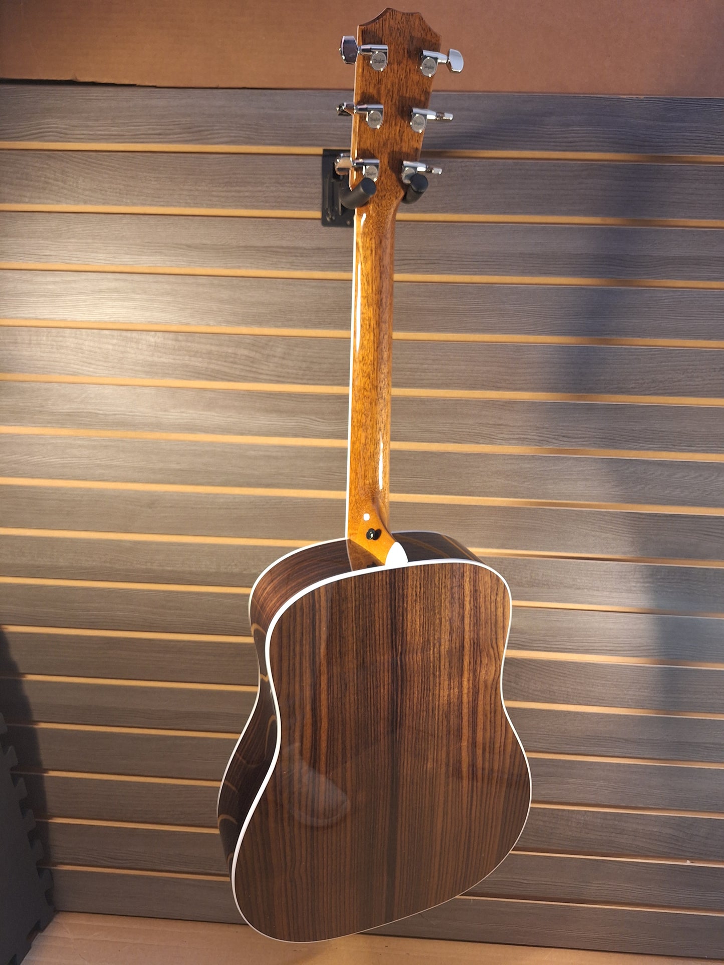 Taylor Legacy 810e Acoustic Electric Guitar With Hard Case