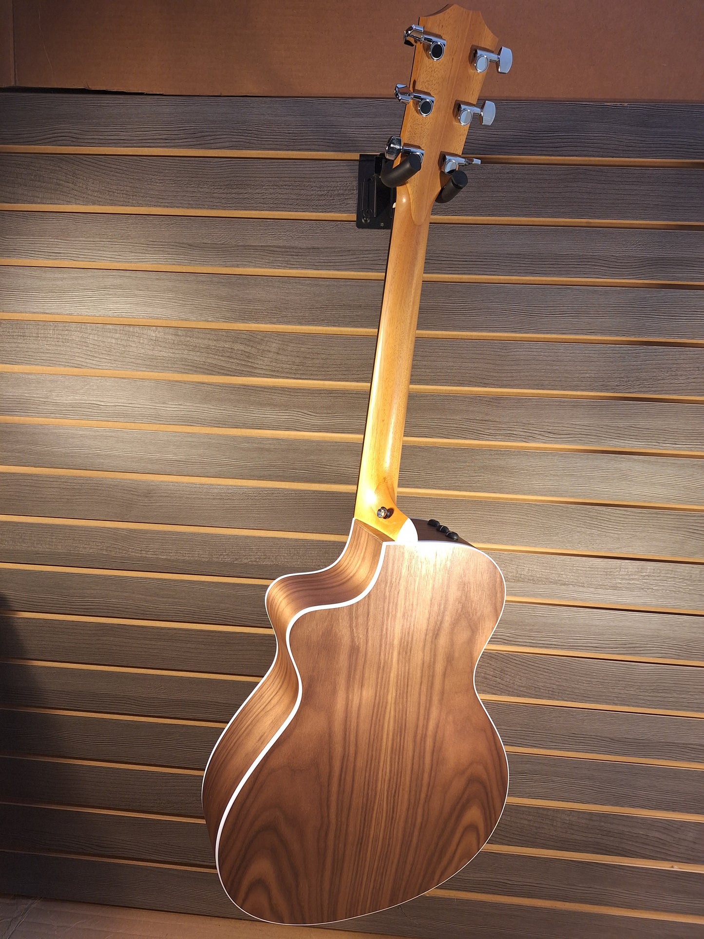 Taylor 212ce Acoustic/Electric Guitar