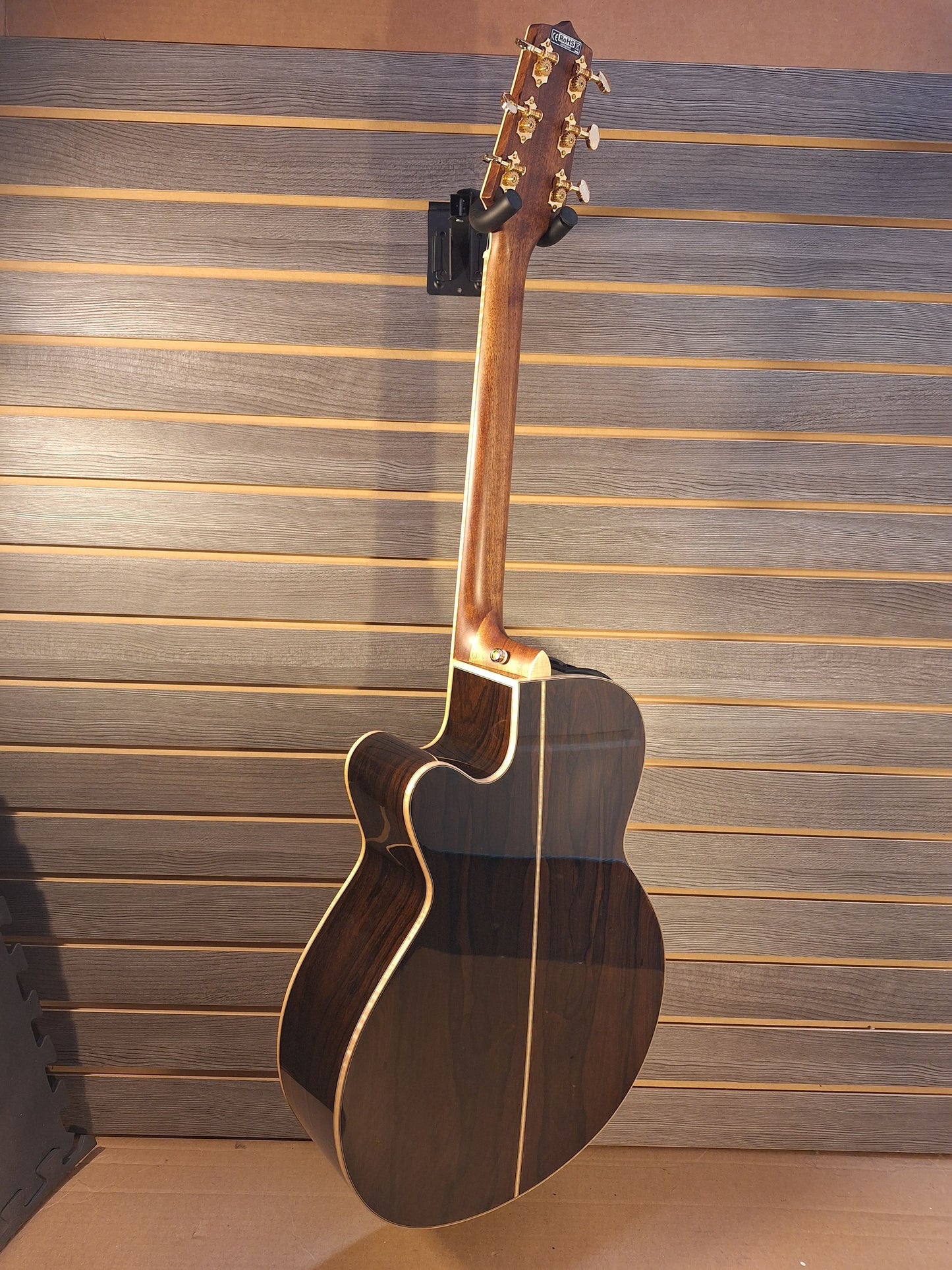 Takamine GN90CE-ZC NAT Acoustic Electric Guitar with Premium Gig Bag