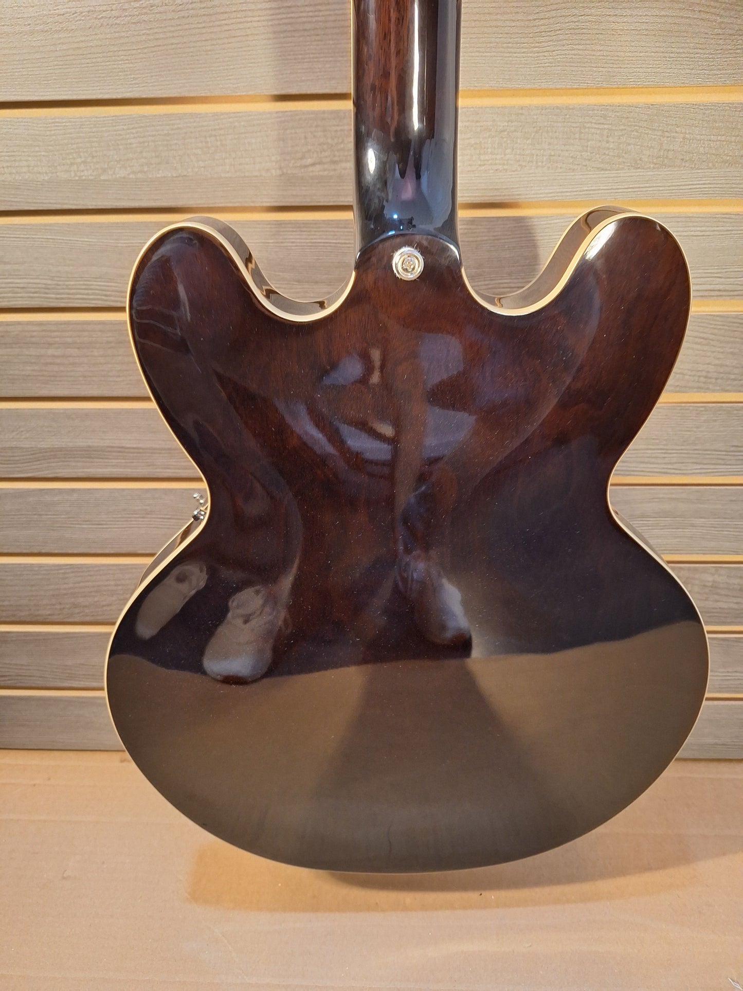 Epiphone Jim James ES-335 Signature Semi-hollow Electric Guitar /Seventies Walnut With Hardshell Case