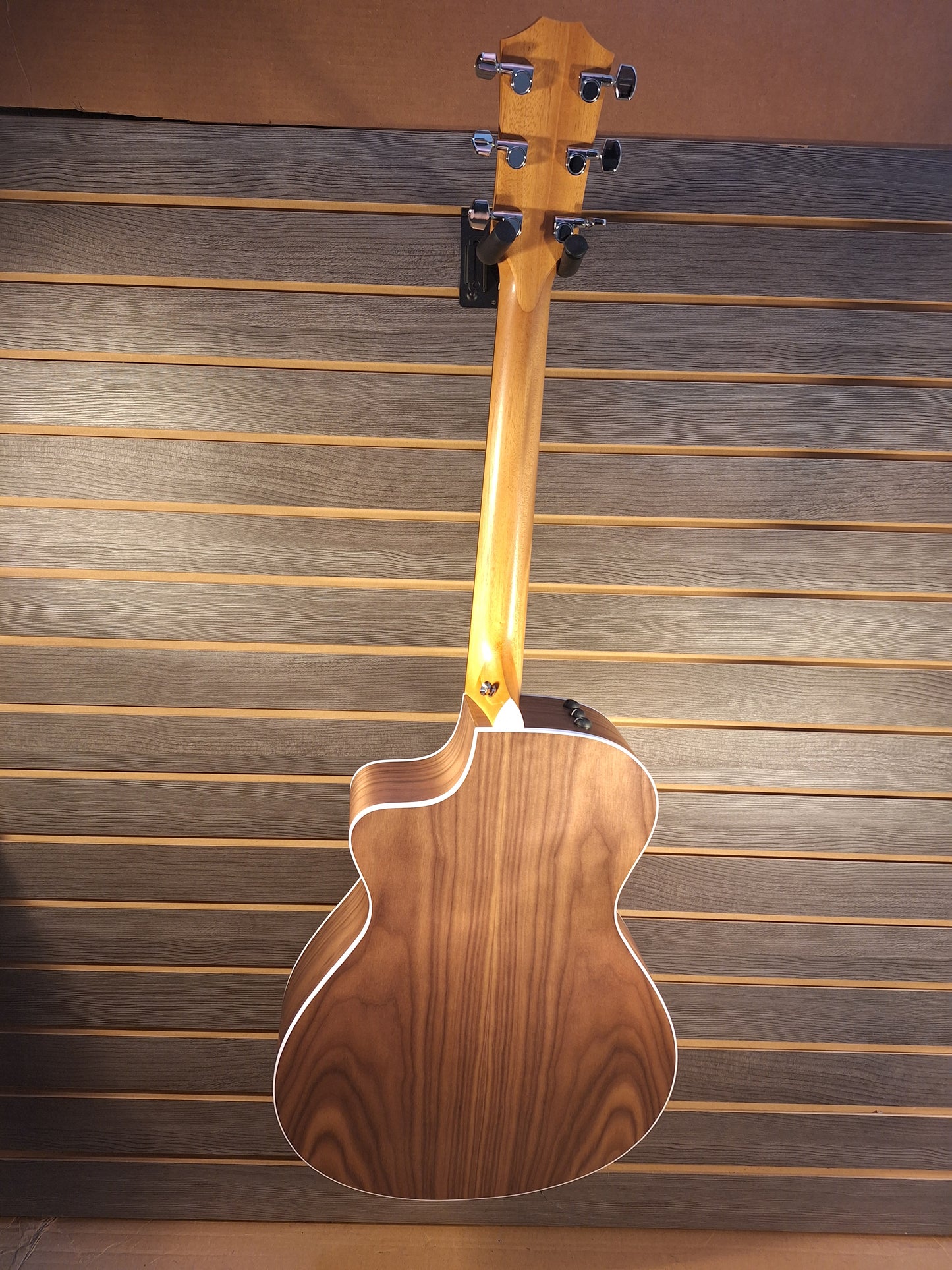 Taylor 212ce Acoustic/Electric Guitar