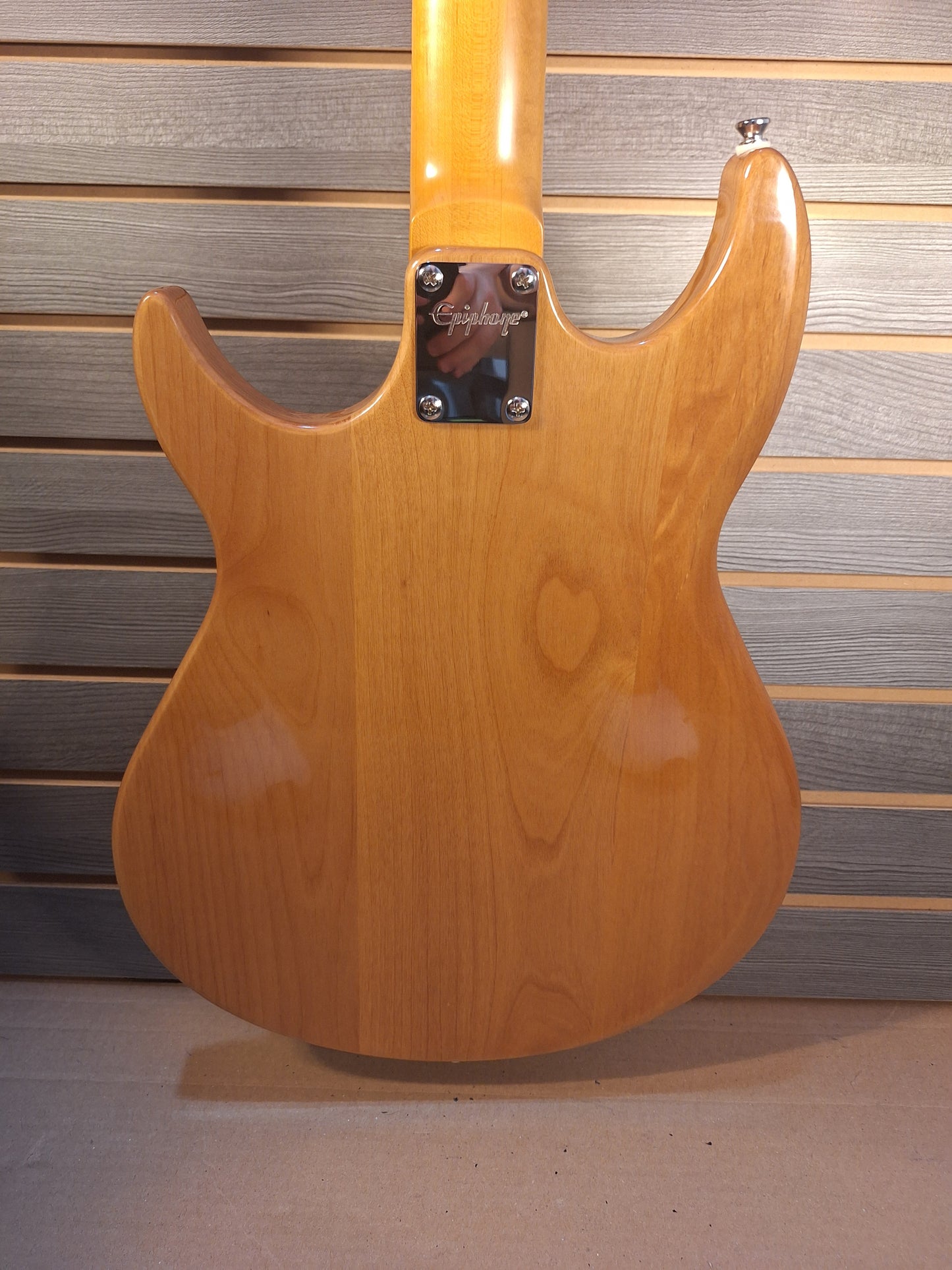 Epiphone Grabber Bass Natural With Premium Gig Bag