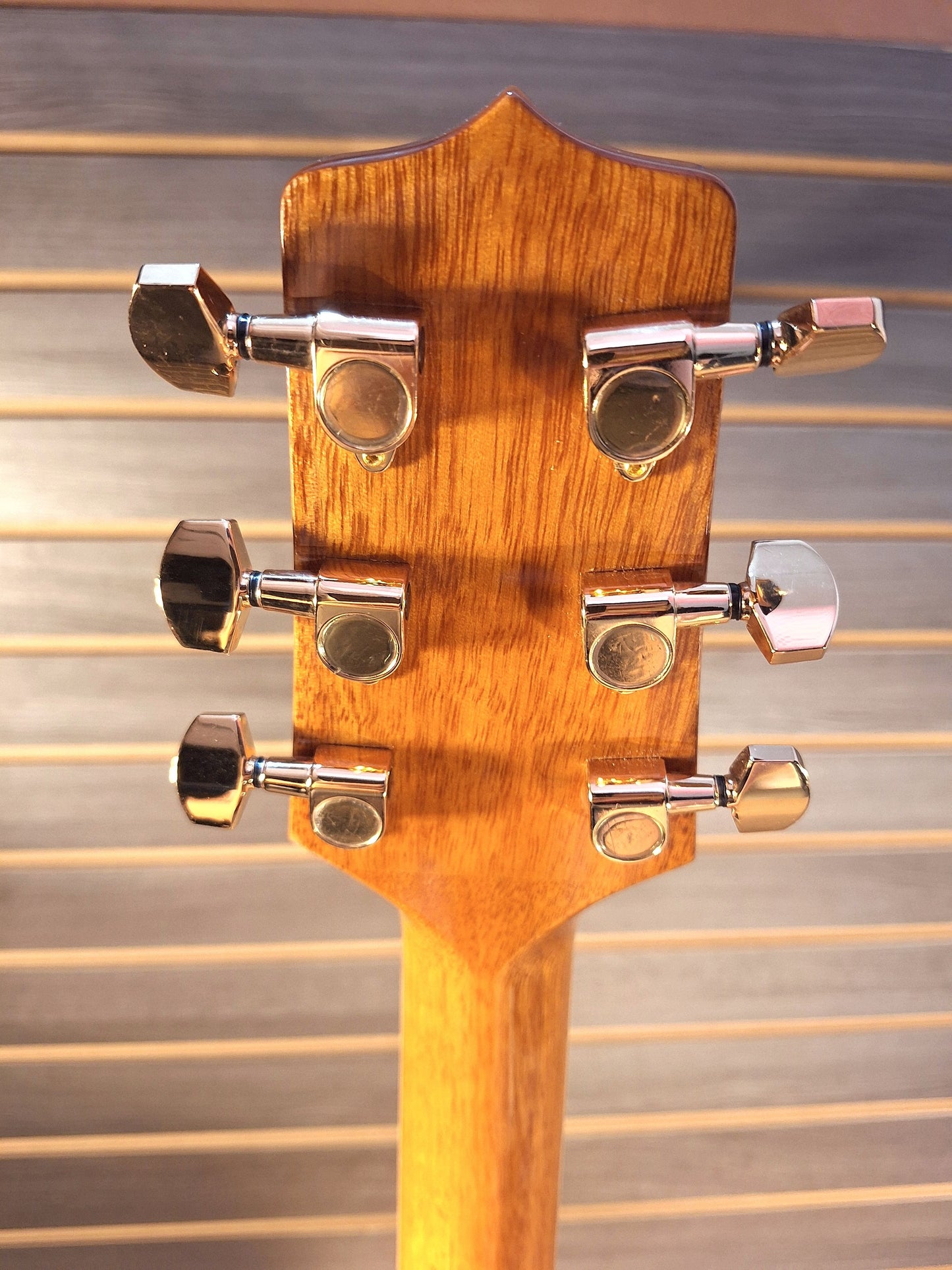 Takamine GN77KCE NAT Acoustic Electric Guitar
