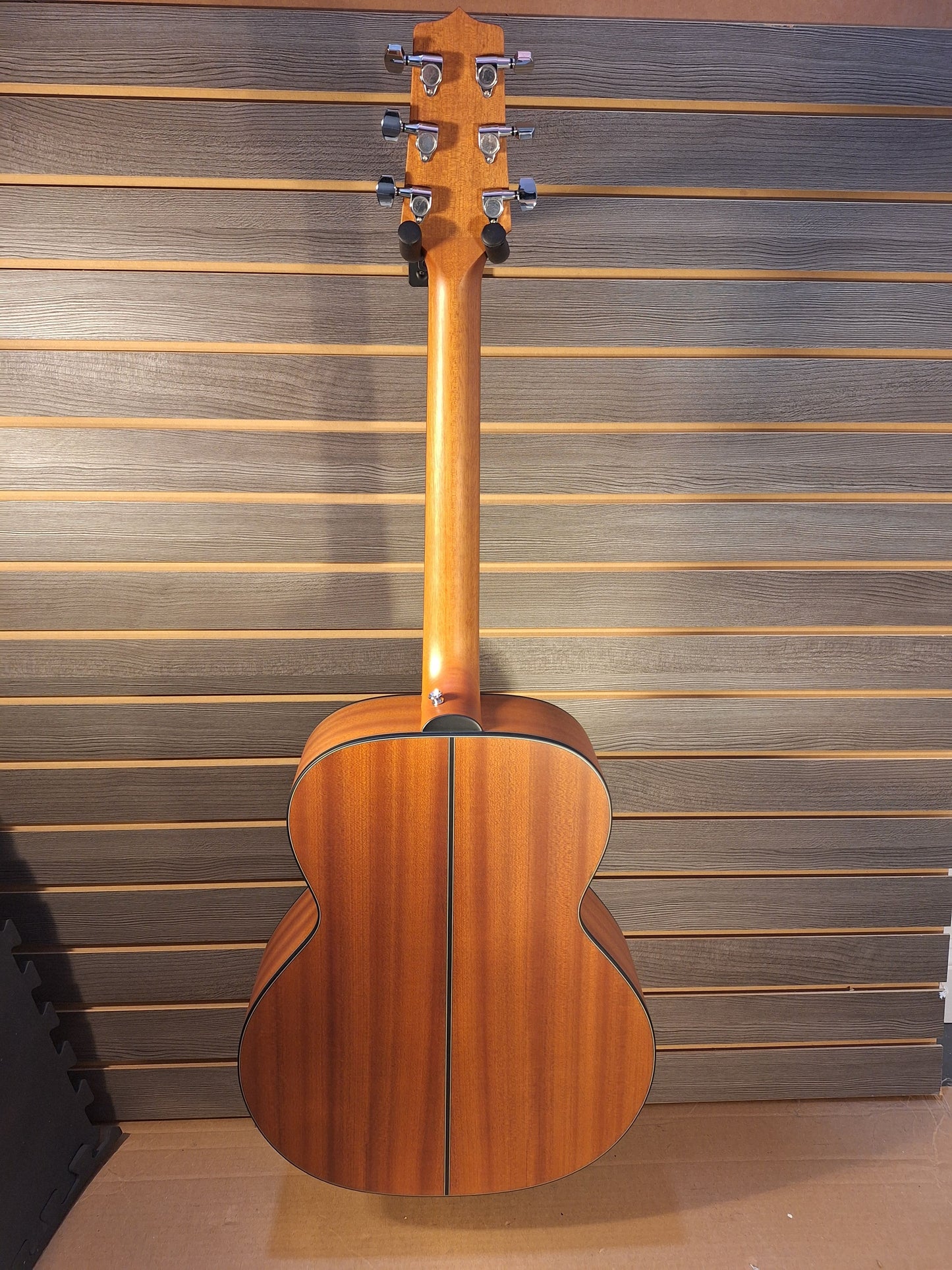 Takamine GN11 M NS Acoustic Guitar