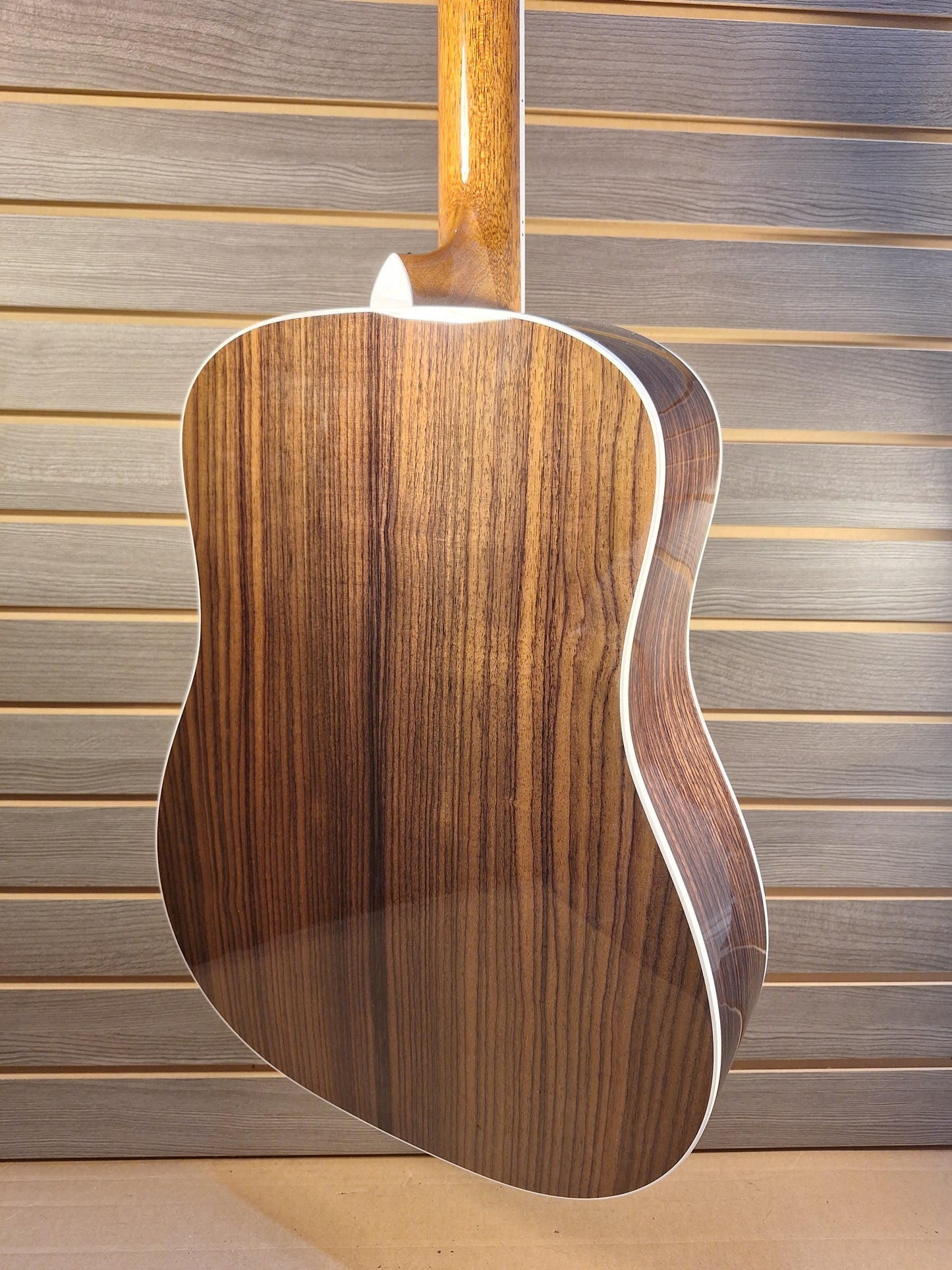 Taylor Legacy 810e Acoustic Electric Guitar With Hard Case