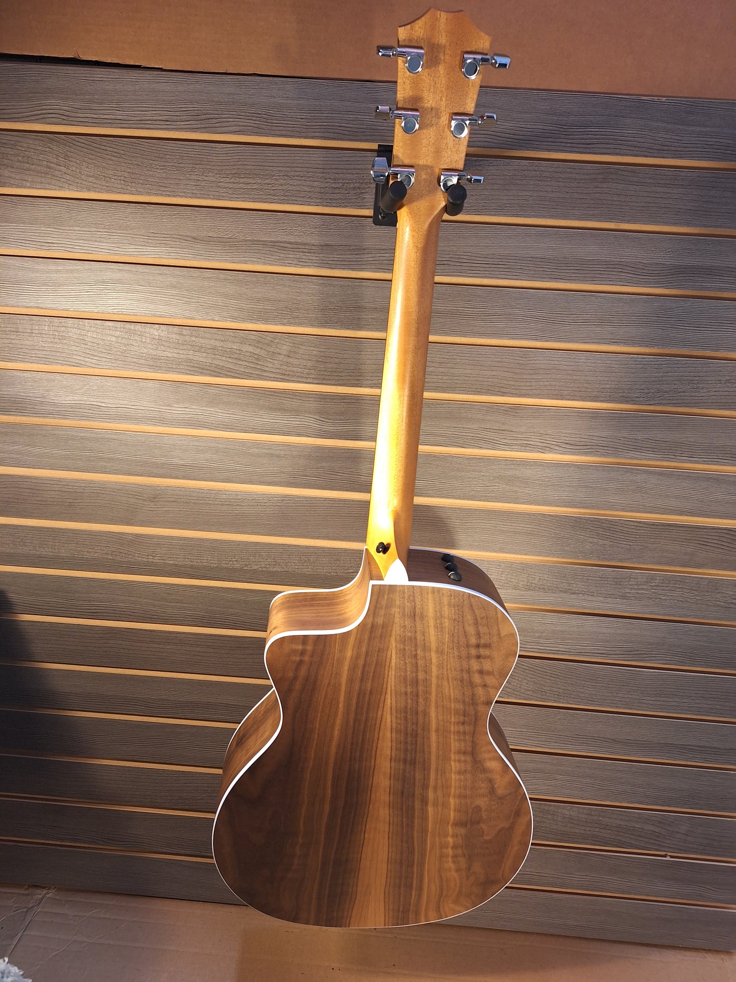 Taylor 214ce Acoustic/Electric Guitar
