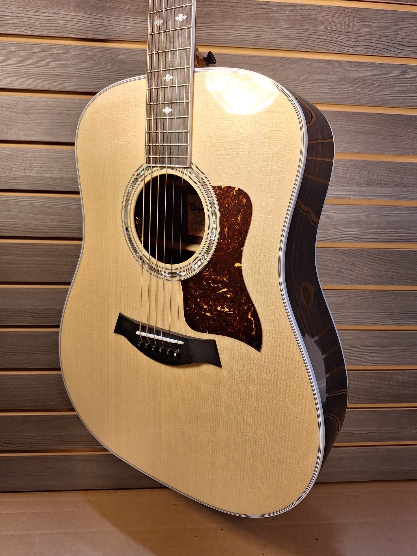 Taylor Legacy 810e Acoustic Electric Guitar With Hard Case