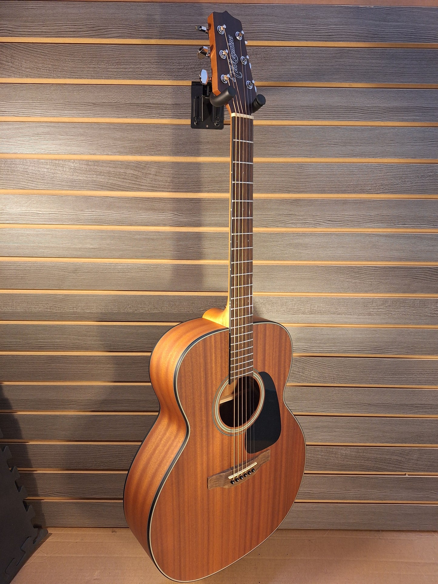 Takamine GN11 M NS Acoustic Guitar