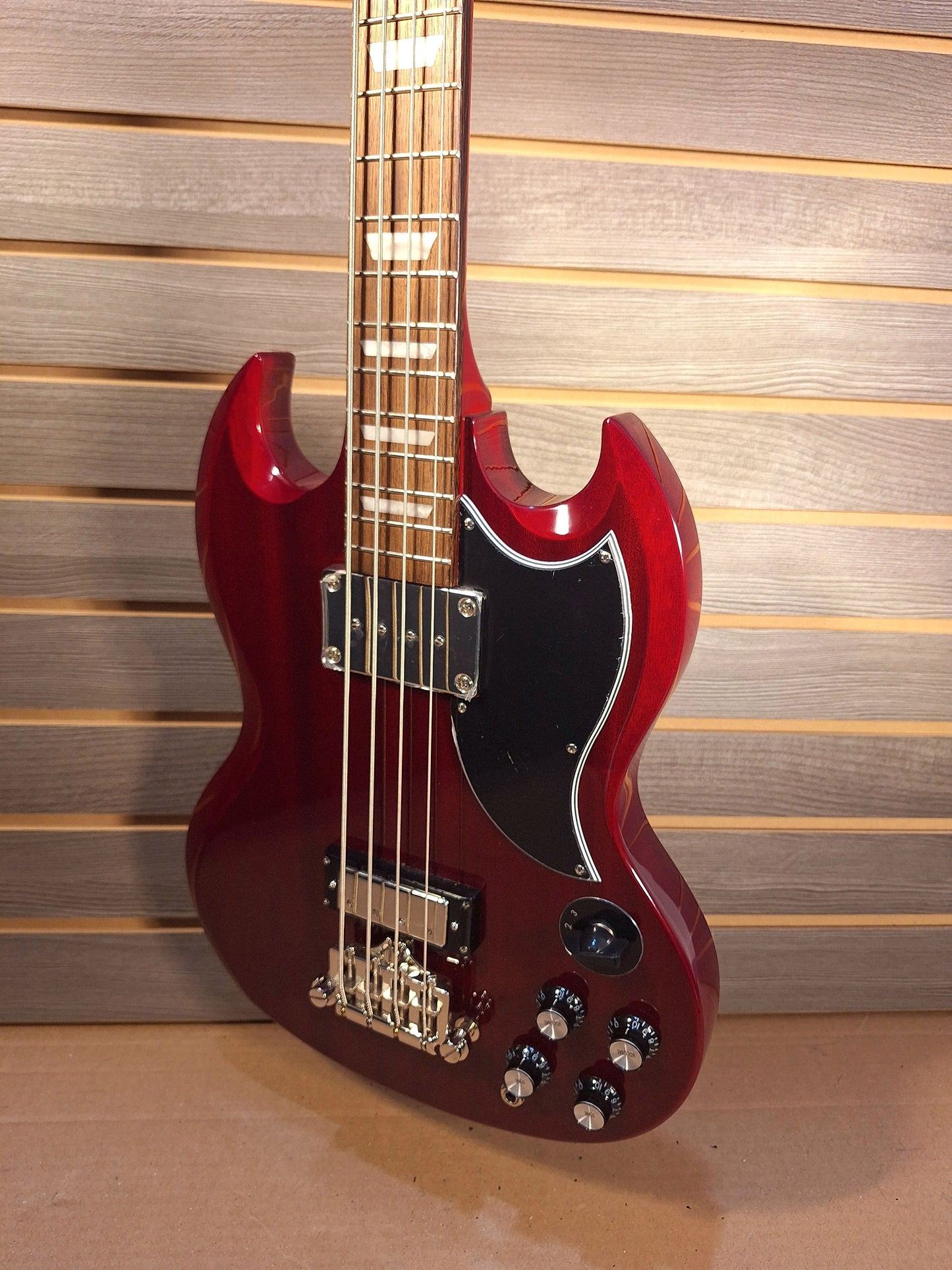 Epiphone SG Electric Bass Cherry