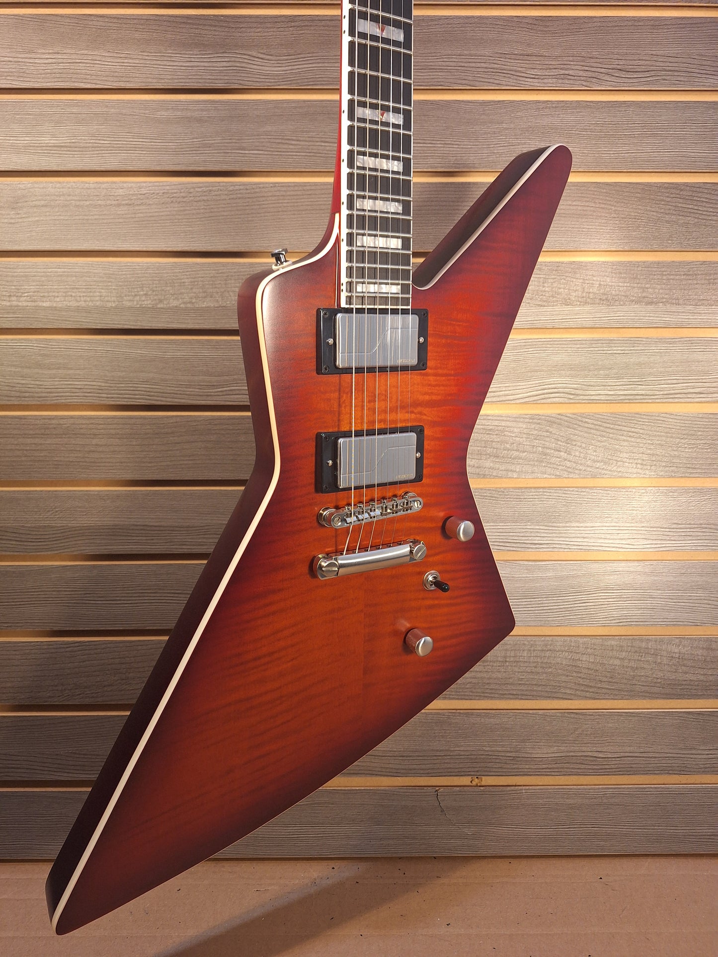 Epiphone Extura Prophecy w/Premium Gigbag