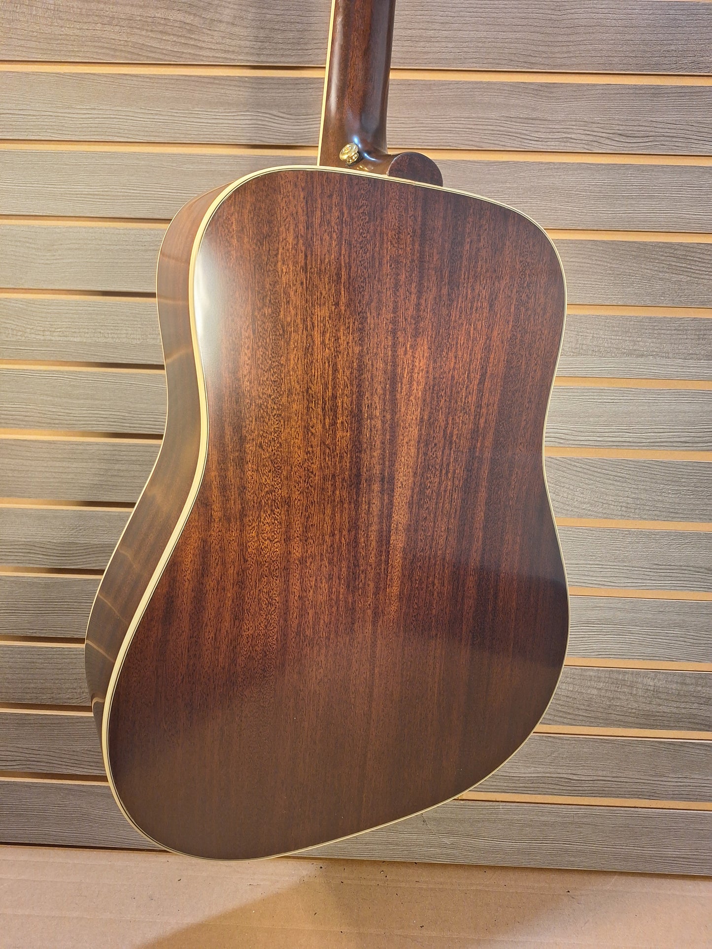 Epiphone Hummingbird Aged Natural Gloss (2)