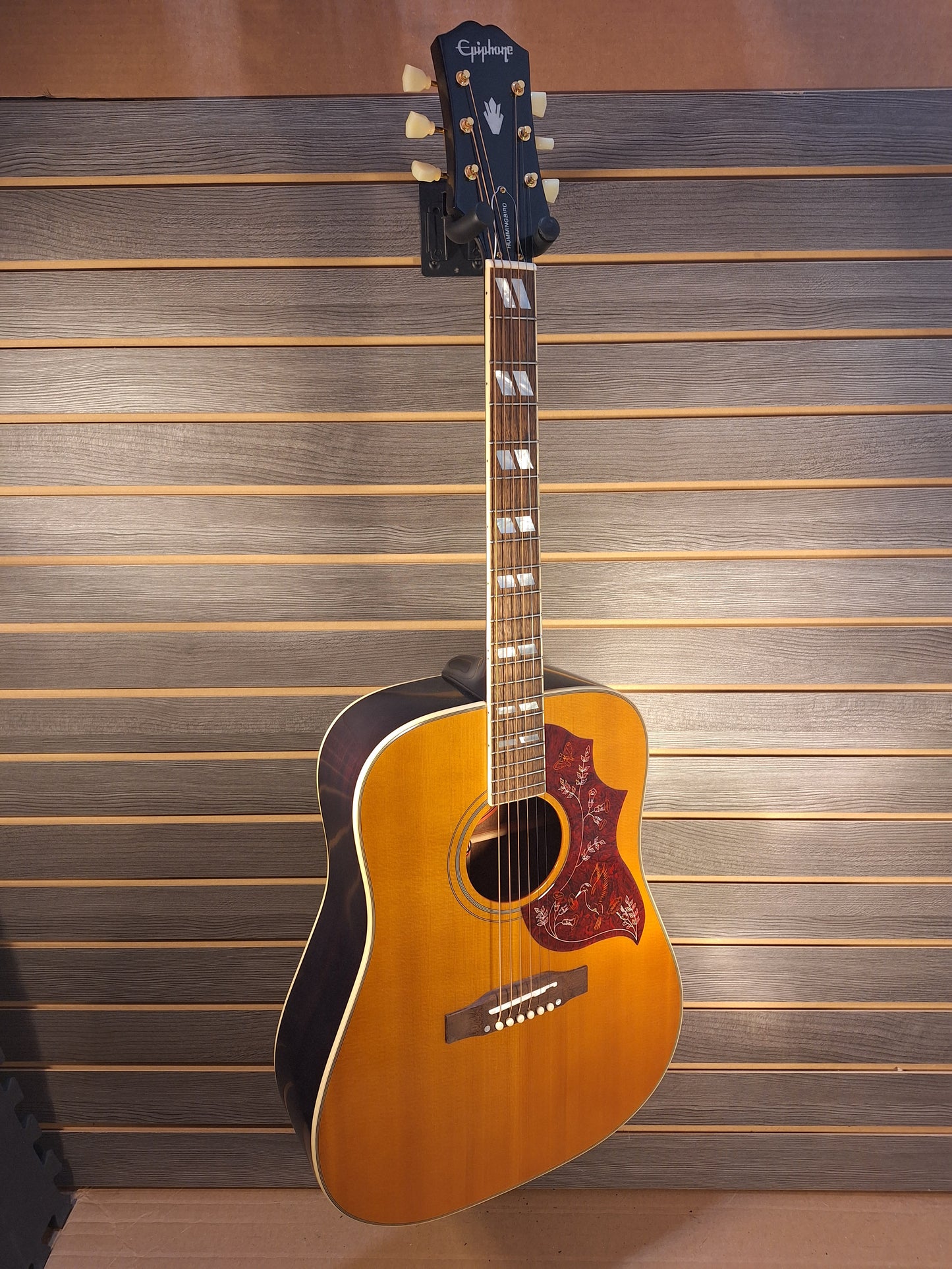 Epiphone Hummingbird Aged Natural Gloss (4)
