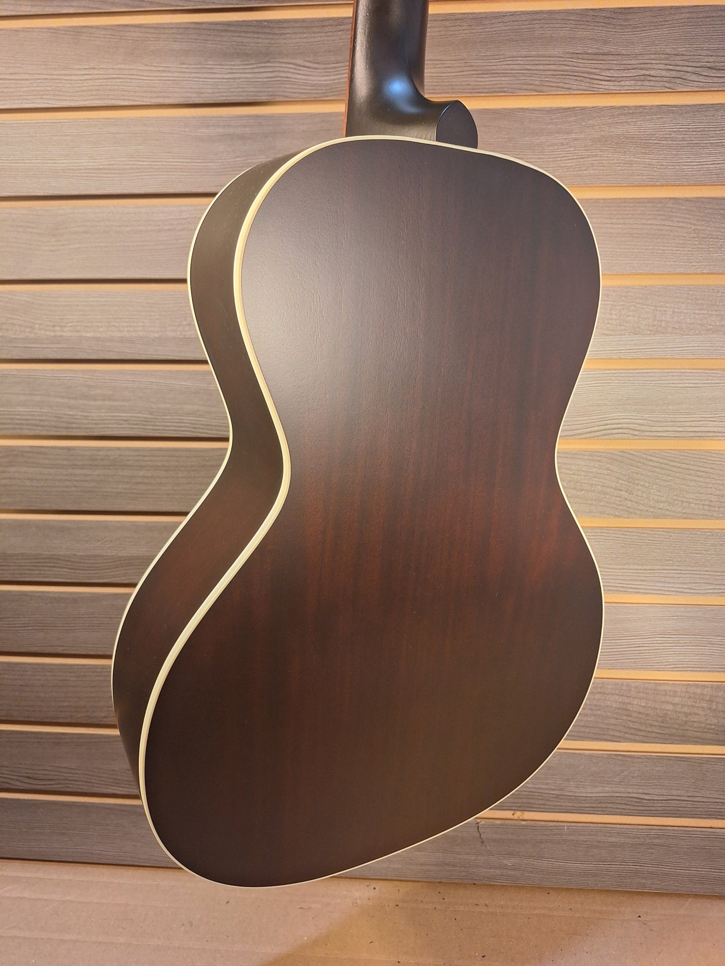Gibson L-00 Special
