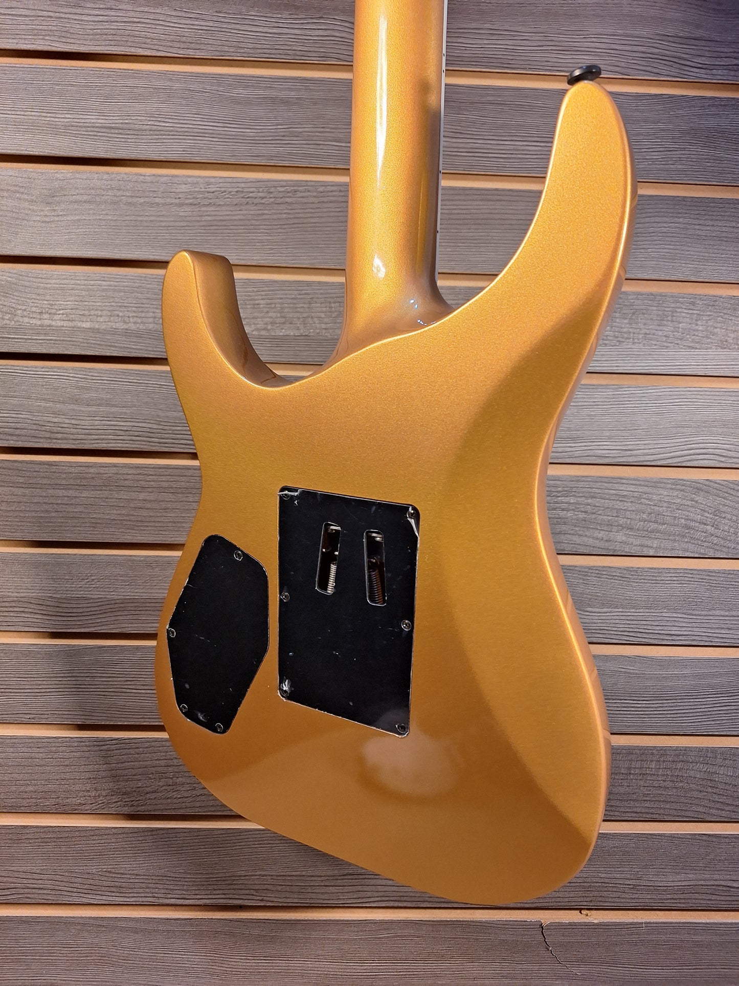 Kramer SM-1H Buzzsaw Gold Electric Guitar