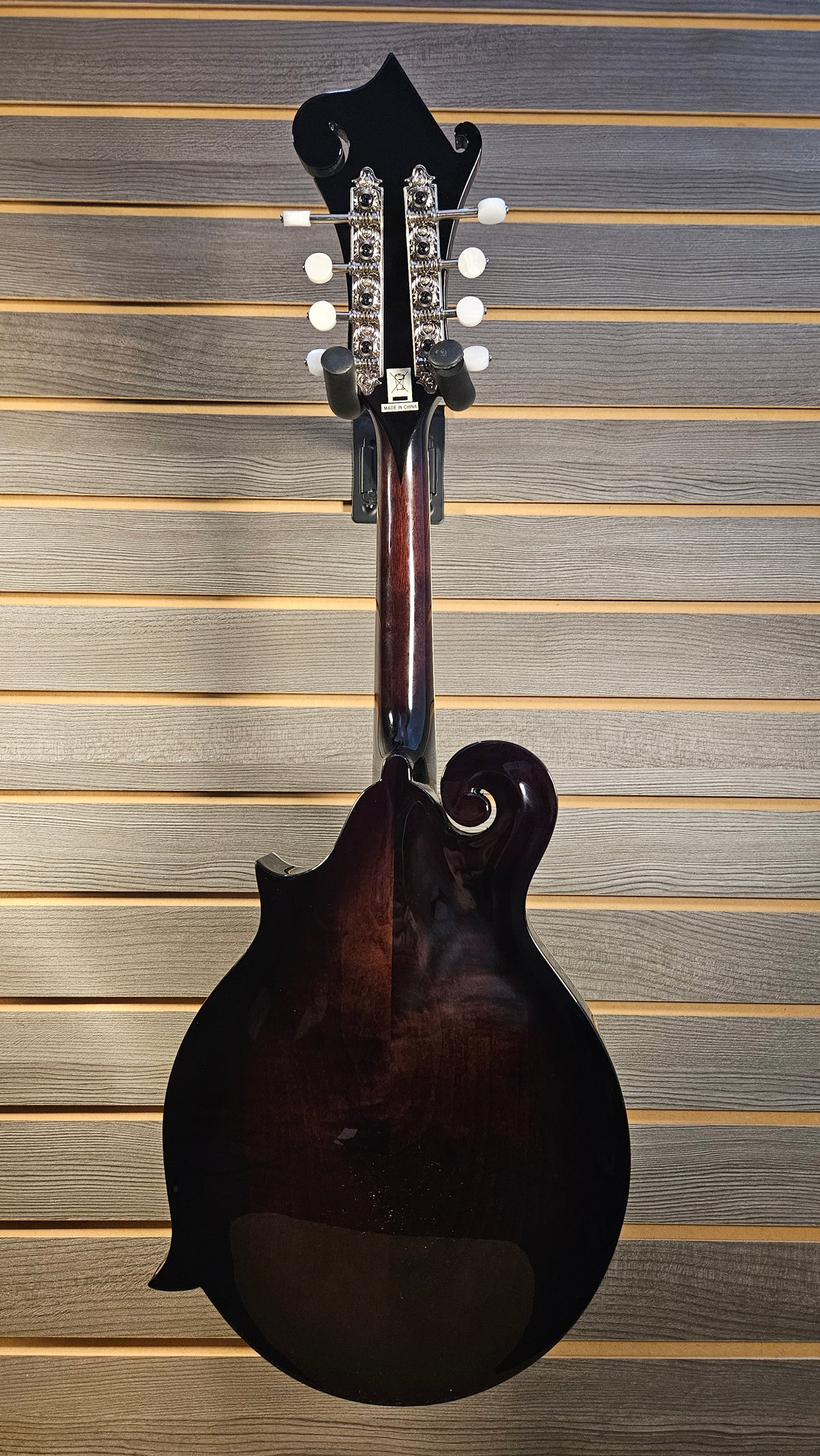 Epiphone F-5G Mandolin With Hard Case