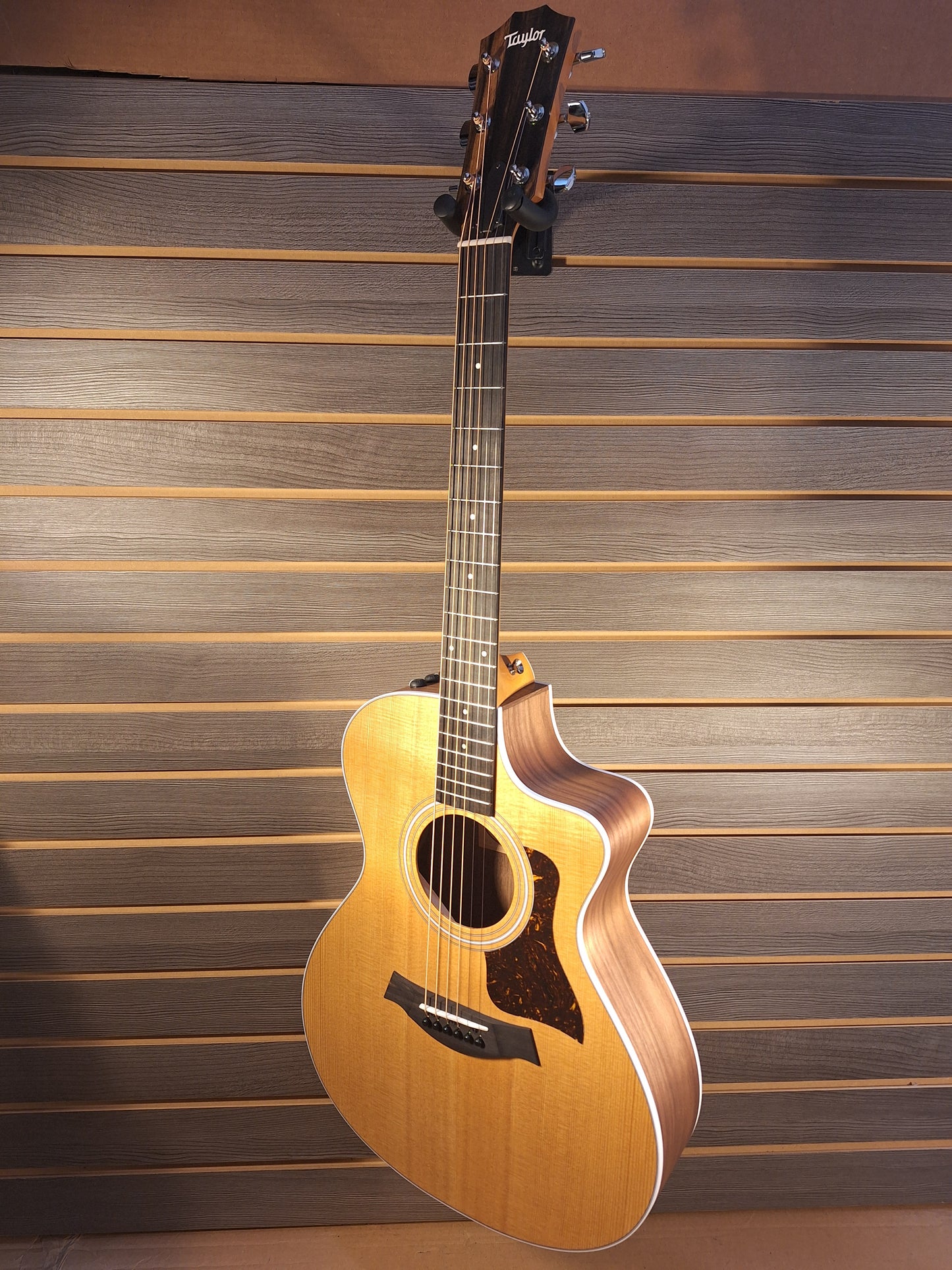 Taylor 212ce Acoustic/Electric Guitar