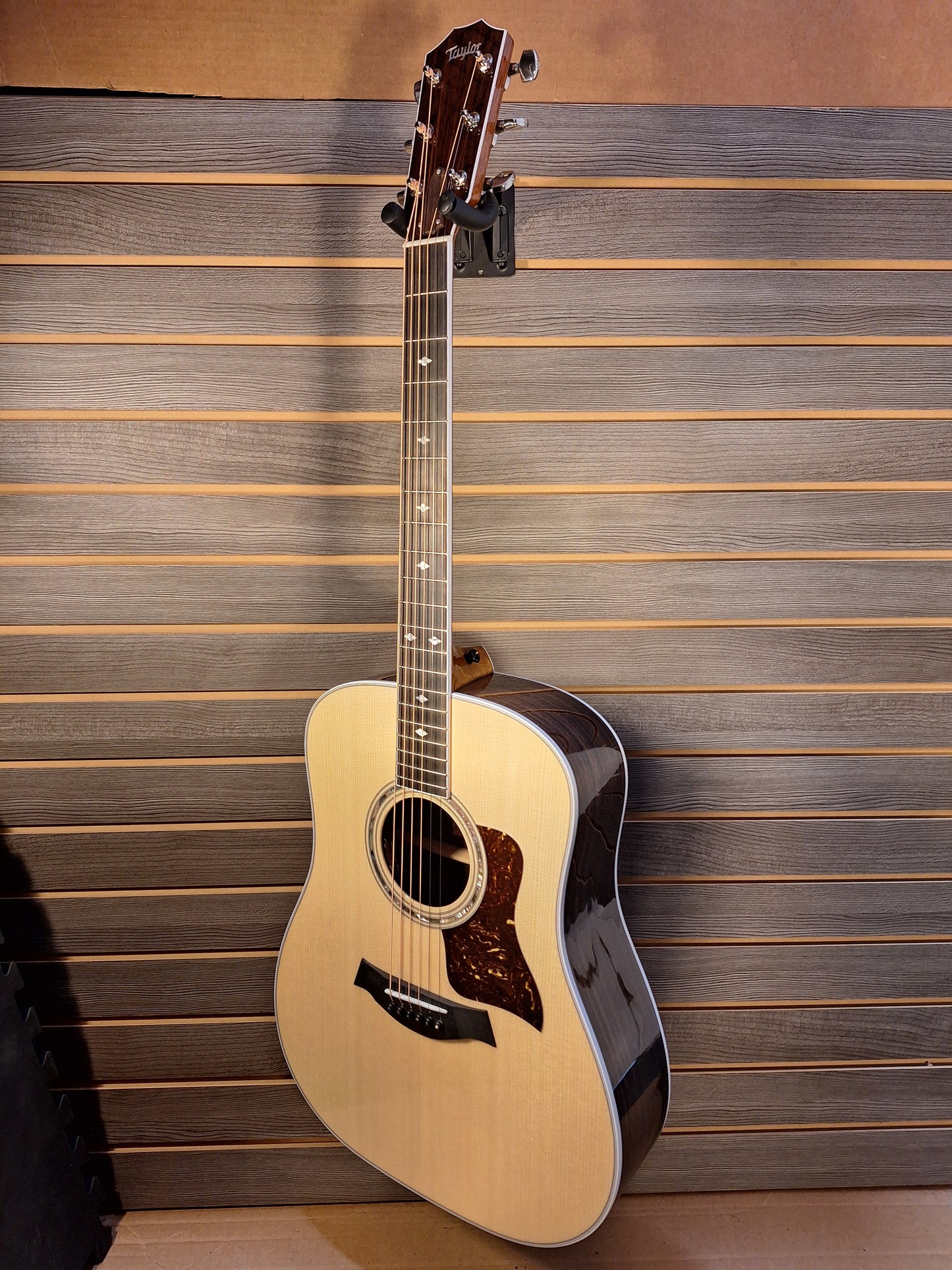 Taylor Legacy 810e Acoustic Electric Guitar With Hard Case