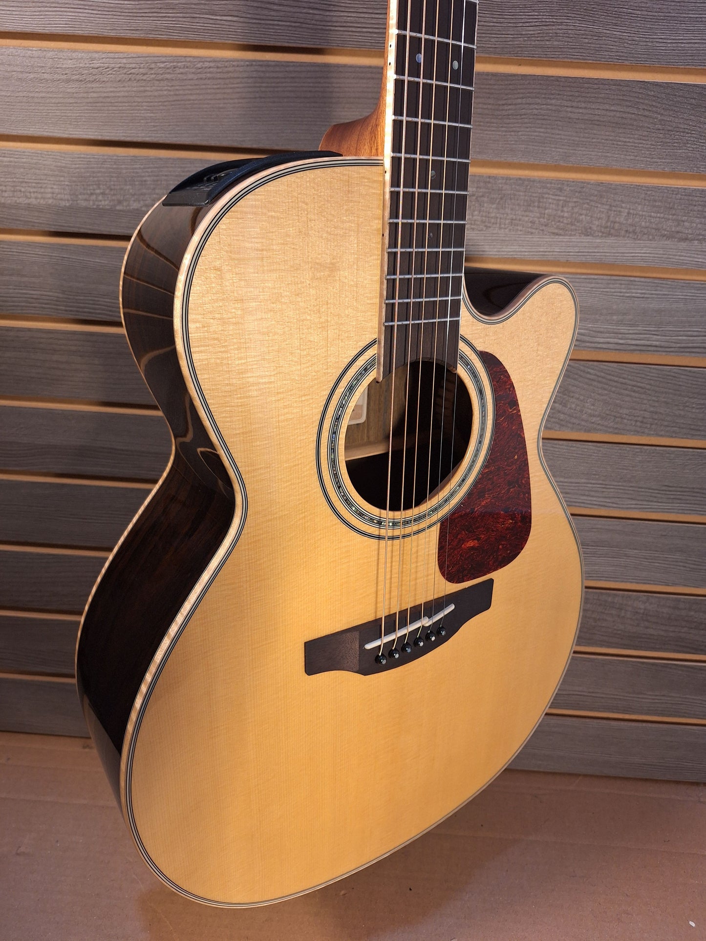 Takamine GN90CE-ZC NAT Acoustic Electric Guitar with Premium Gig Bag