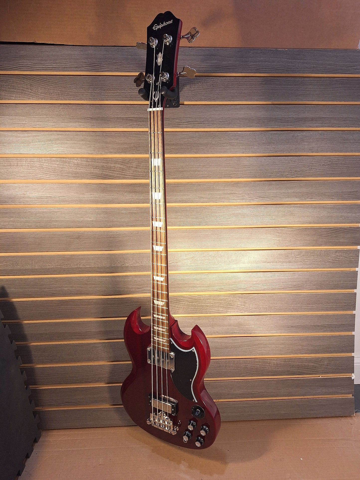 Epiphone SG Electric Bass Cherry