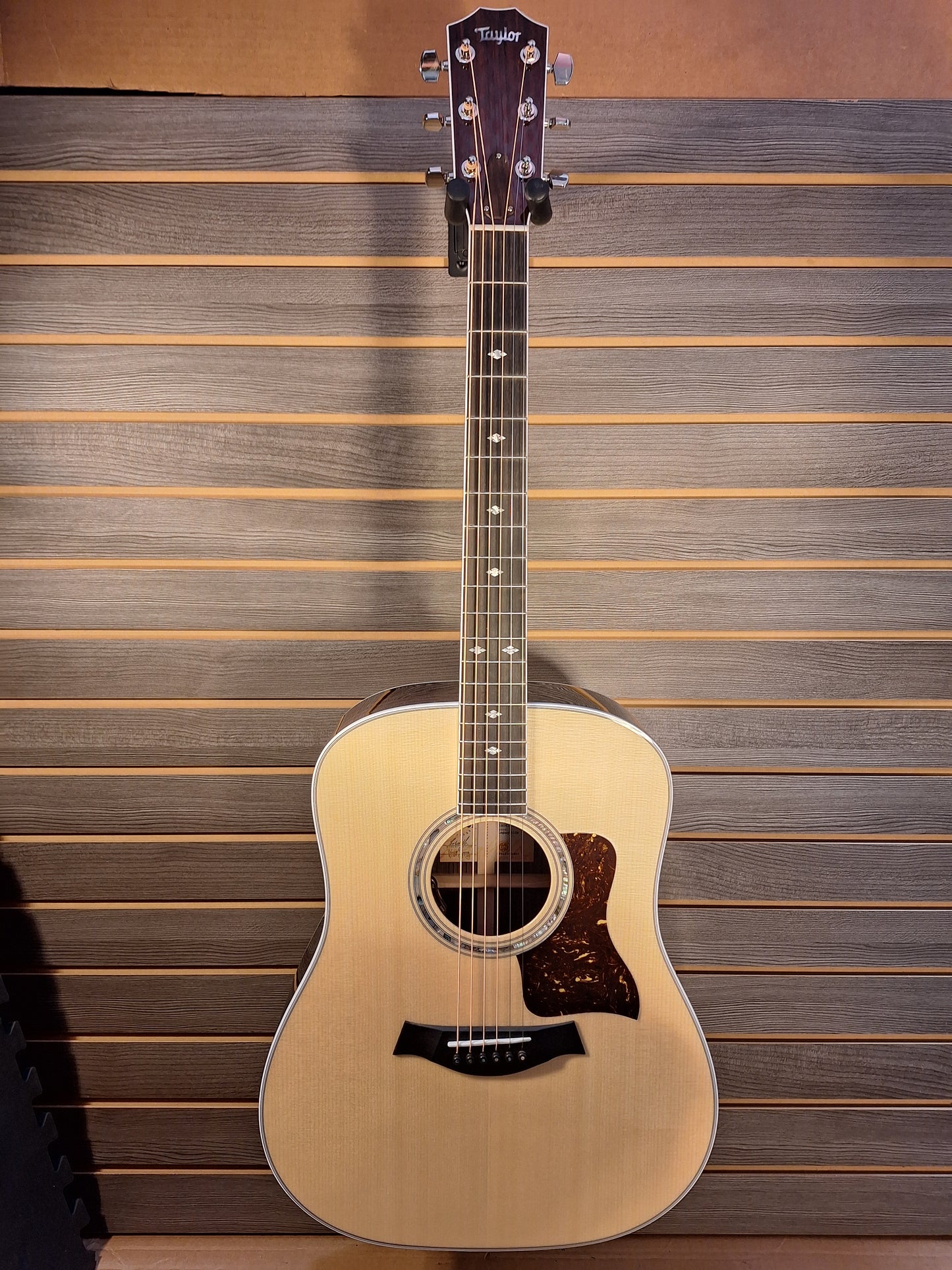 Taylor Legacy 810e Acoustic Electric Guitar With Hard Case