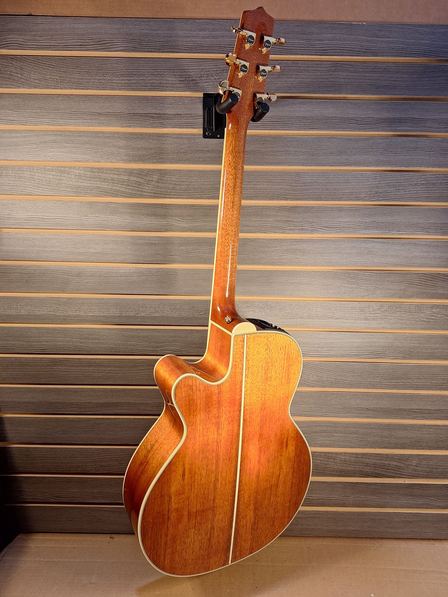 Takamine EF508 KC Acoustic Electric Guitar With Case