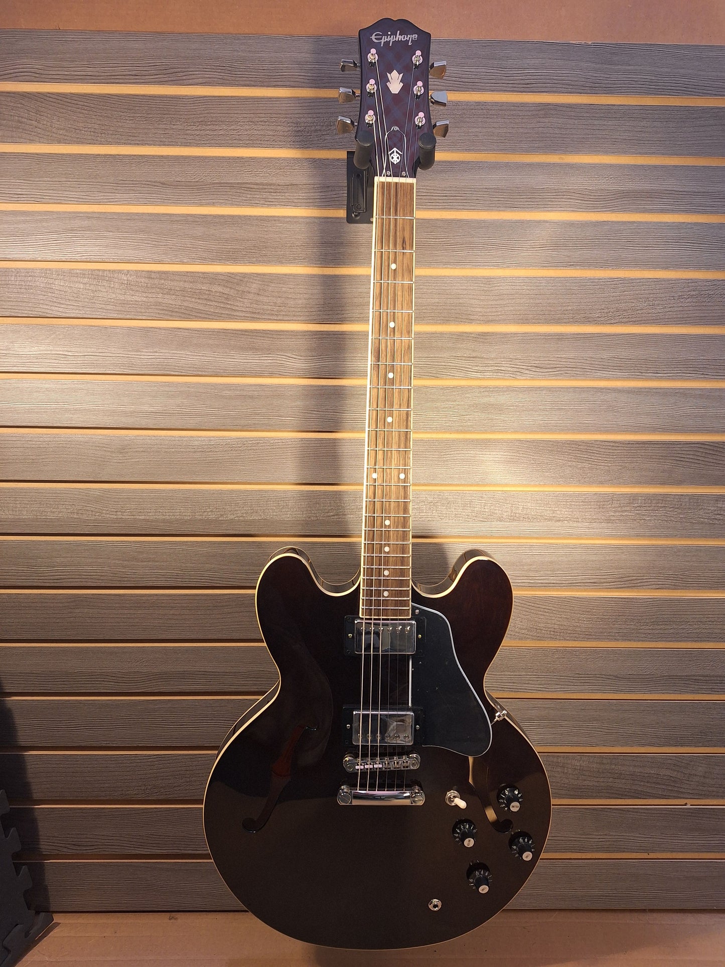 Epiphone Jim James ES-335 Signature Semi-hollow Electric Guitar /Seventies Walnut With Hardshell Case