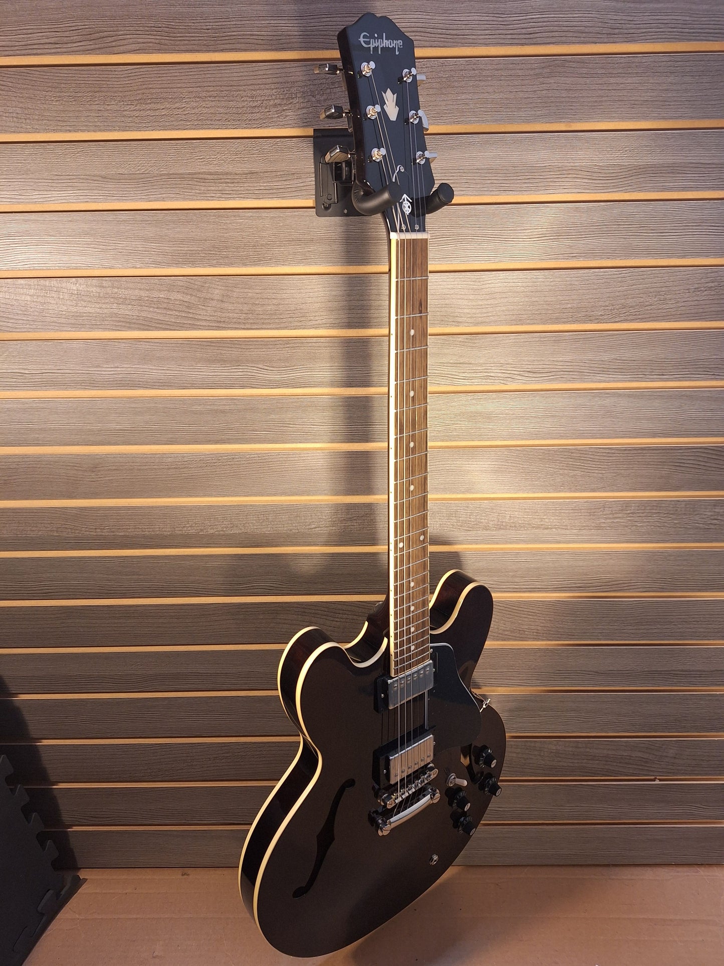 Epiphone Jim James ES-335 Signature Semi-hollow Electric Guitar /Seventies Walnut With Hardshell Case