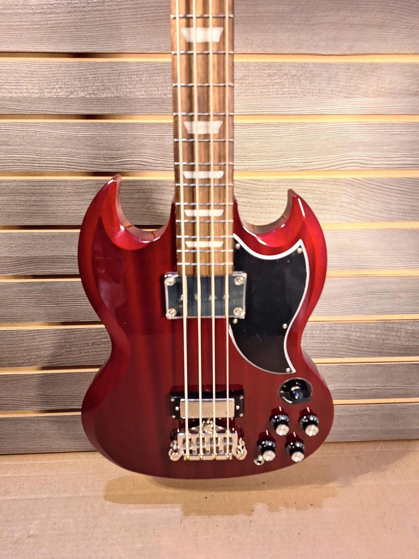 Epiphone SG Electric Bass Cherry