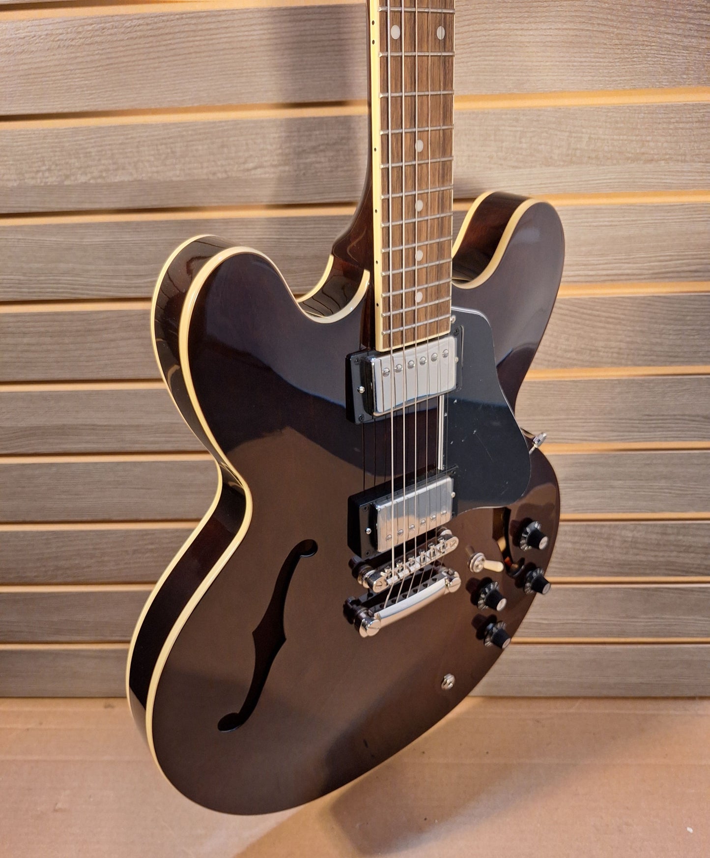 Epiphone Jim James ES-335 Signature Semi-hollow Electric Guitar /Seventies Walnut With Hardshell Case
