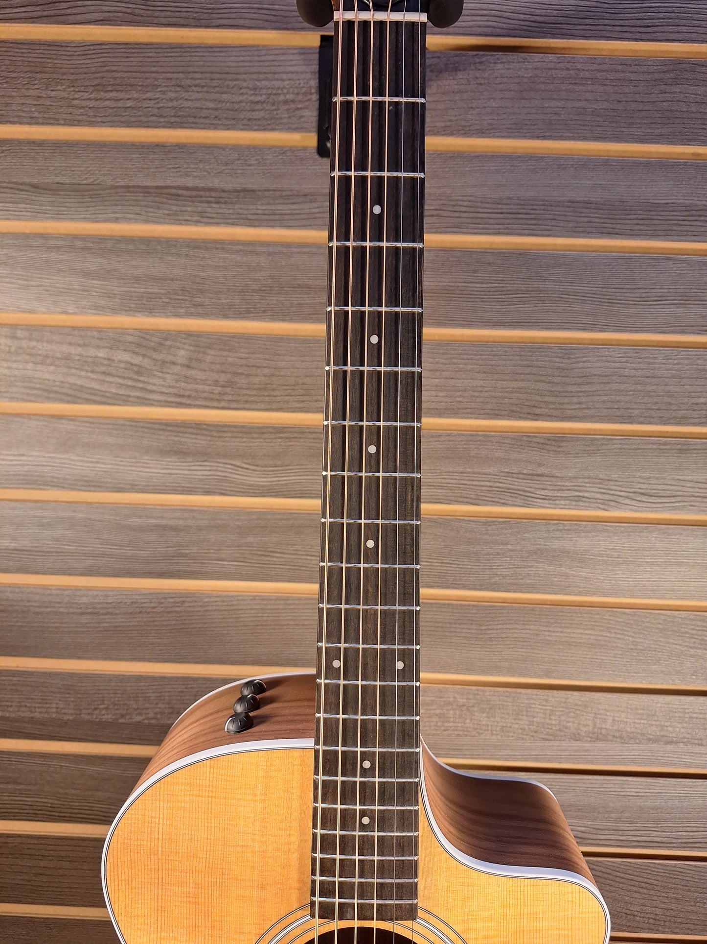 Taylor 212ce Acoustic/Electric Guitar