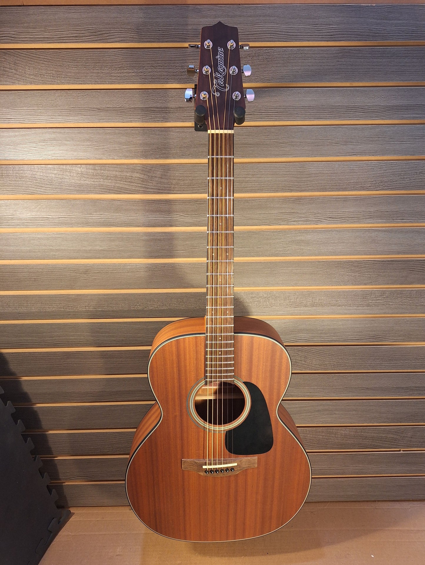 Takamine GN11 M NS Acoustic Guitar