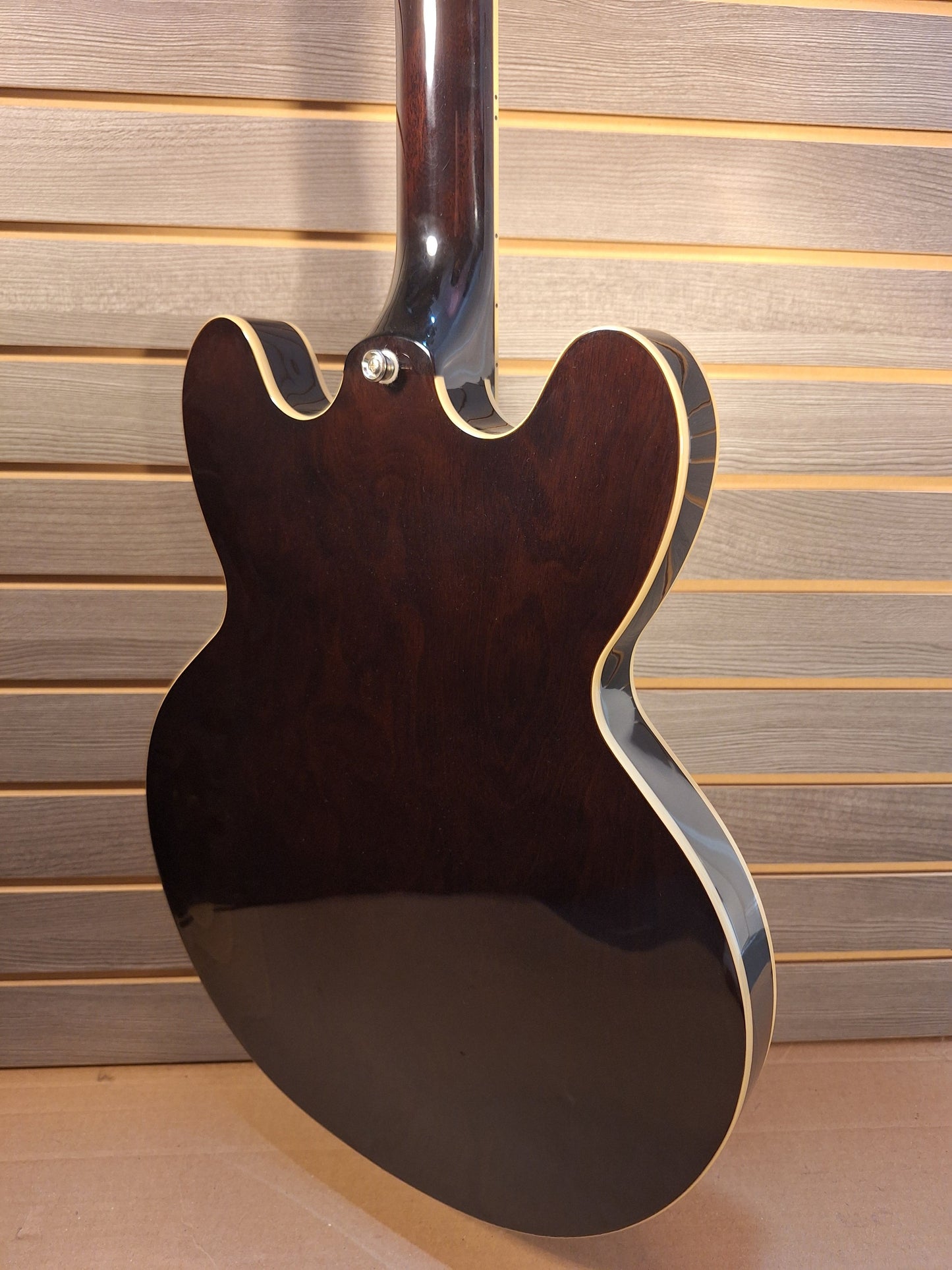 Epiphone Jim James ES-335 Signature Semi-hollow Electric Guitar /Seventies Walnut With Hardshell Case