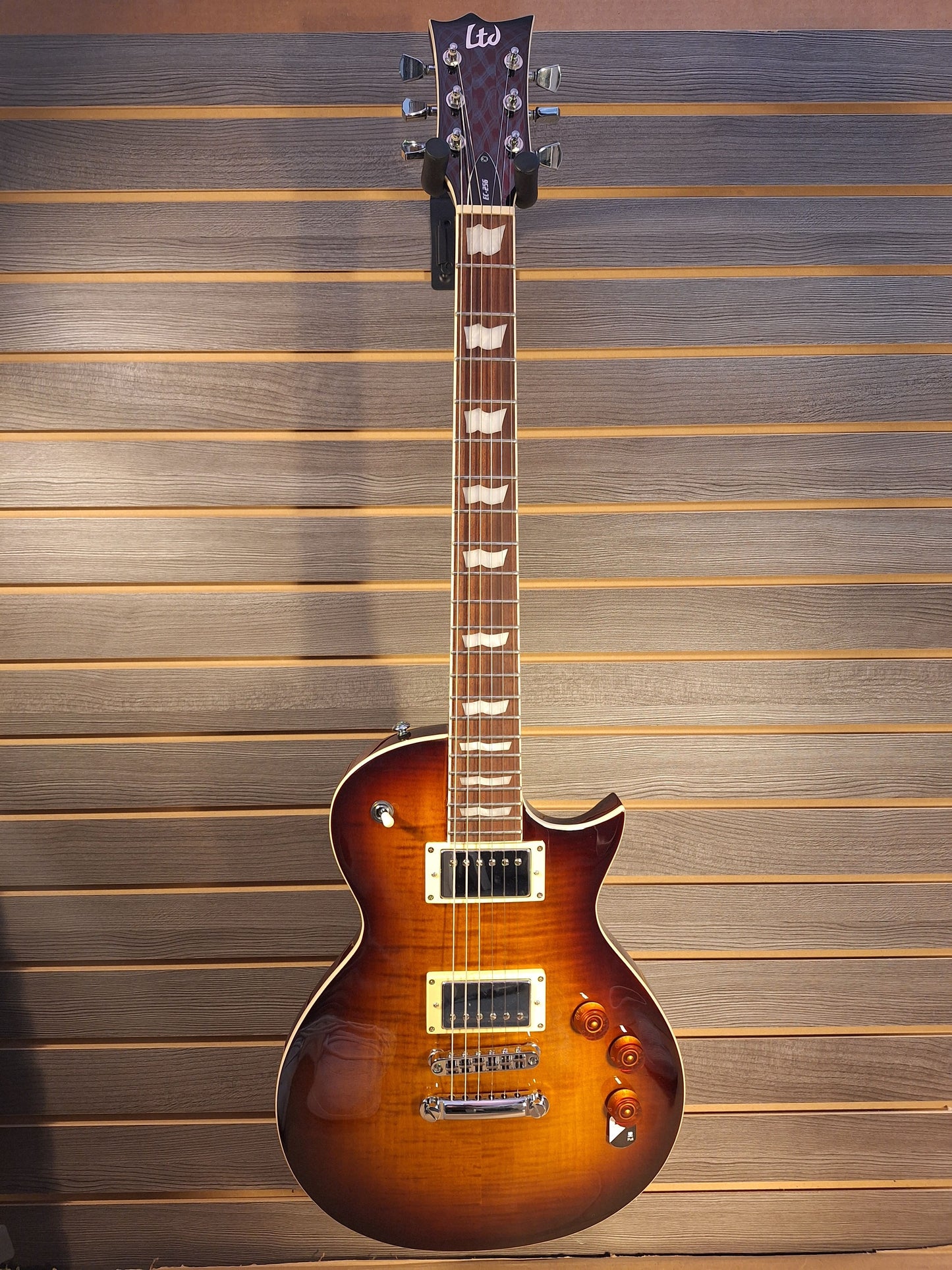 LTD/EC-256/FM/DBSB Electric Guitar Sunburst