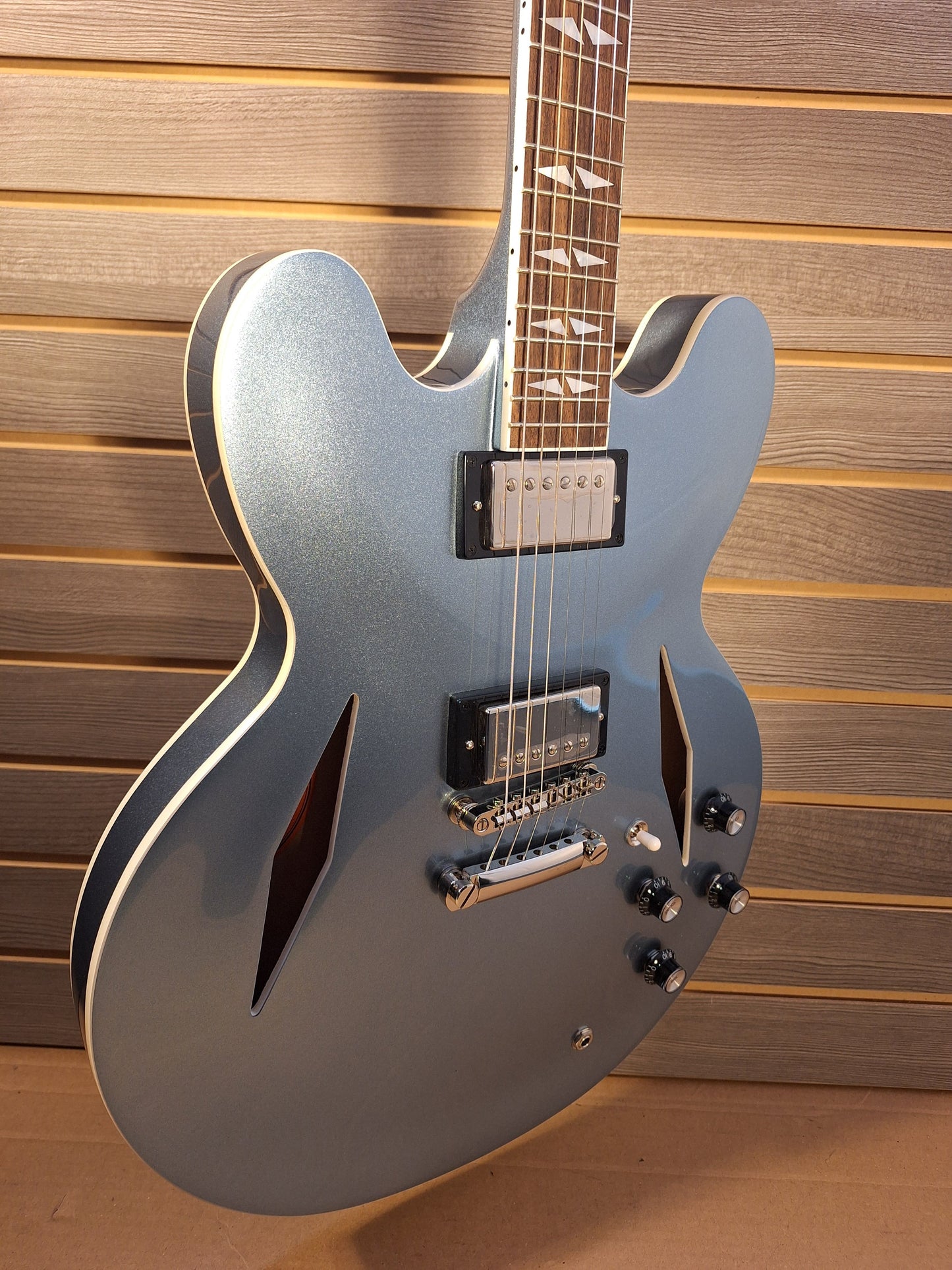 Epiphone Dave Grohl DG-335 Electric Guitar Pelham Blue With Premium Hard Case