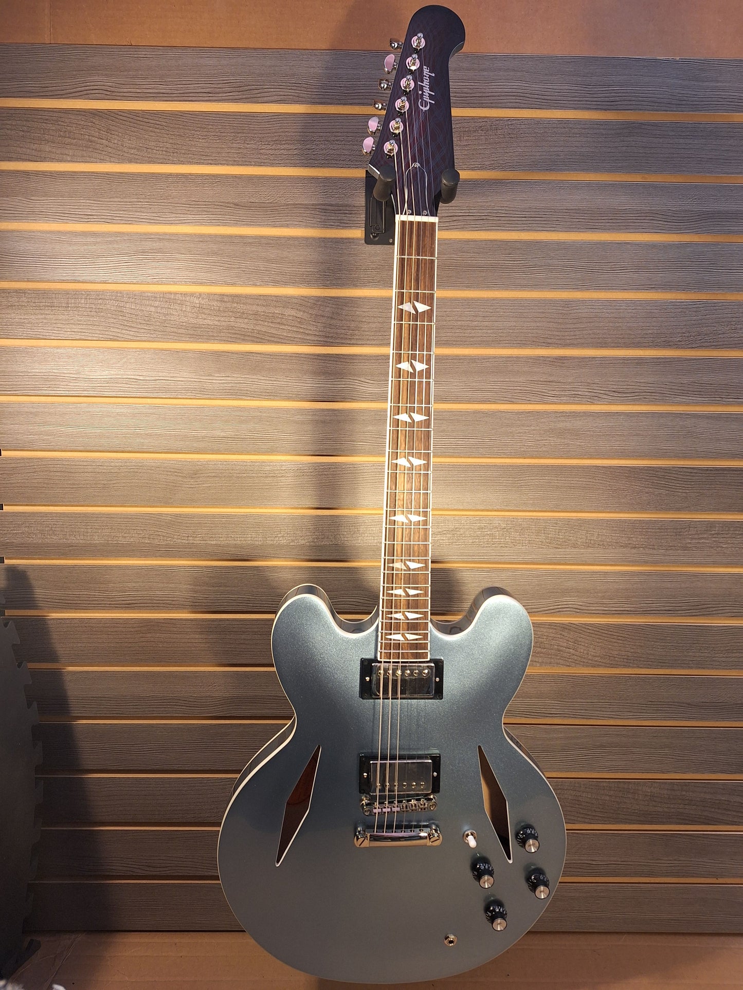 Epiphone Dave Grohl DG-335 Electric Guitar Pelham Blue With Premium Hard Case