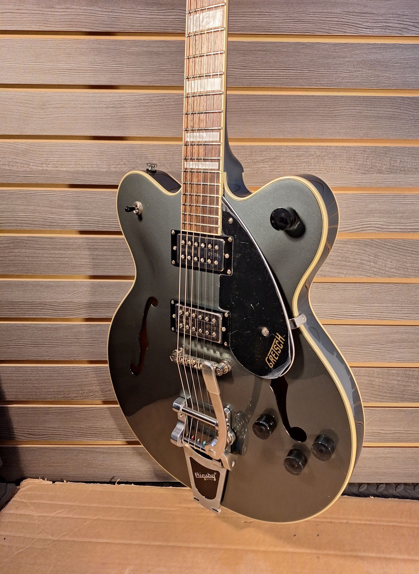 "Used" Gretsch Streamliner G2622T Stirling Green