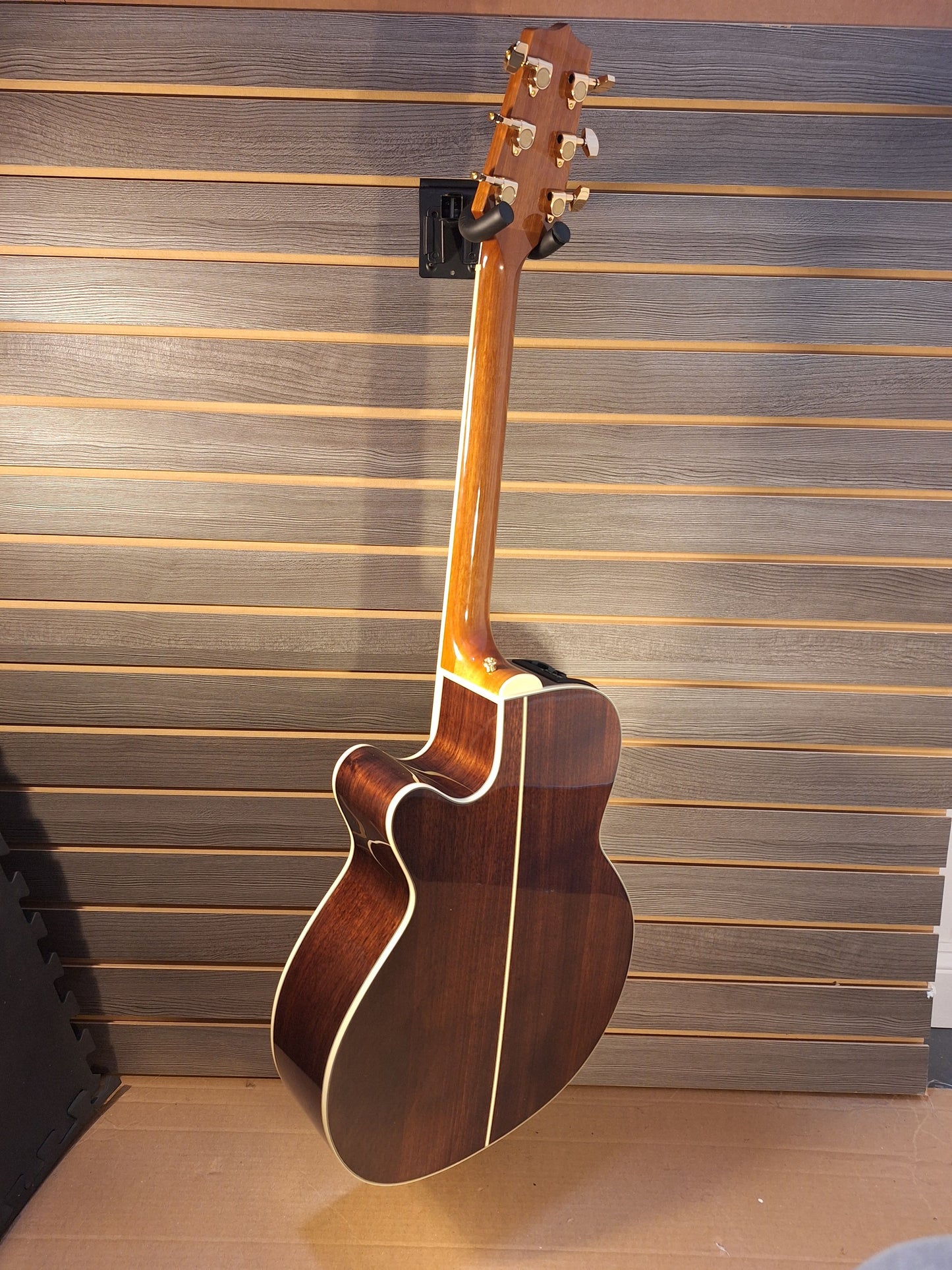 Takamine GN51CE NAT Acoustic Guitar