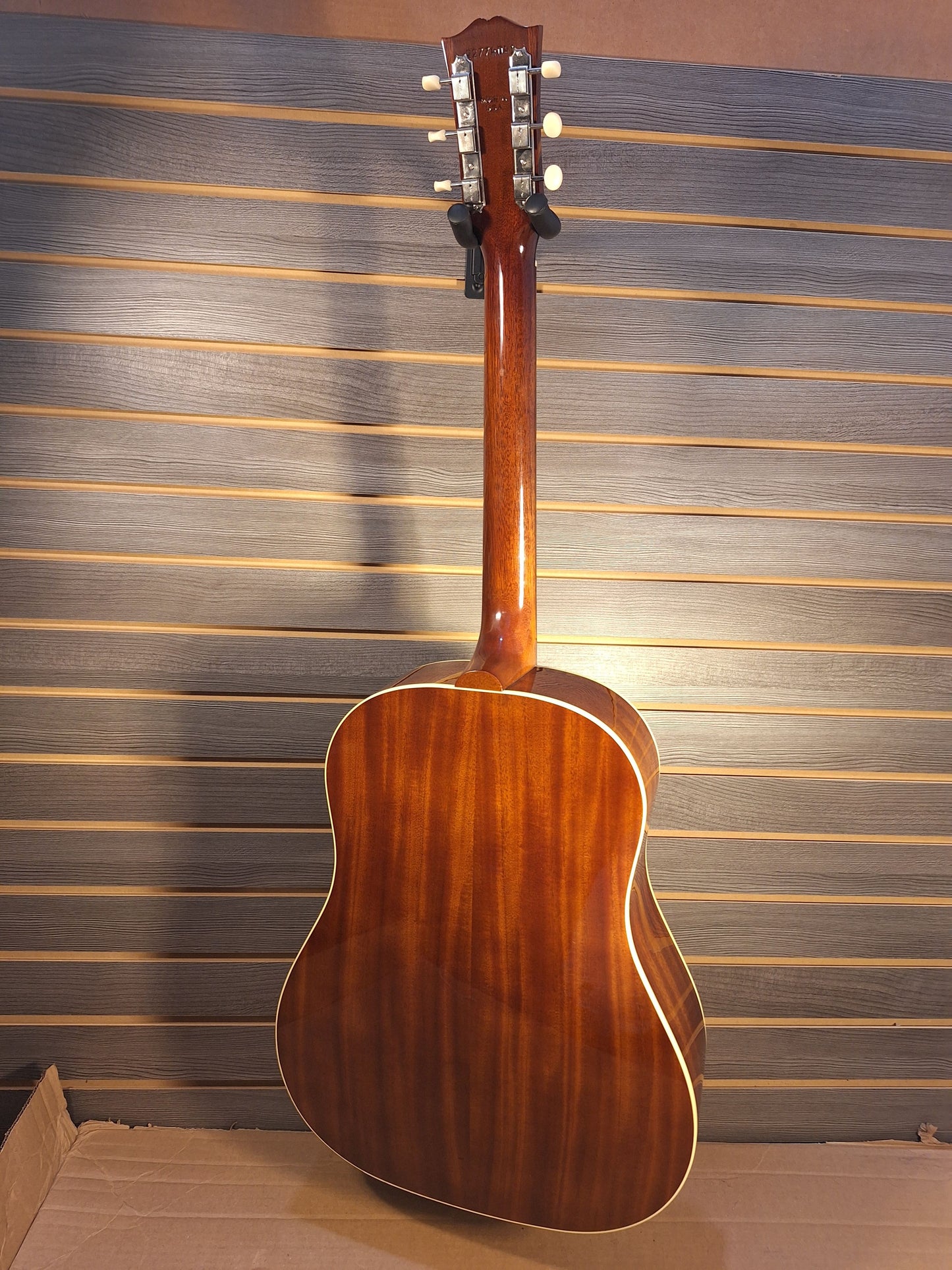 Gibson J-45 50's Left Handed