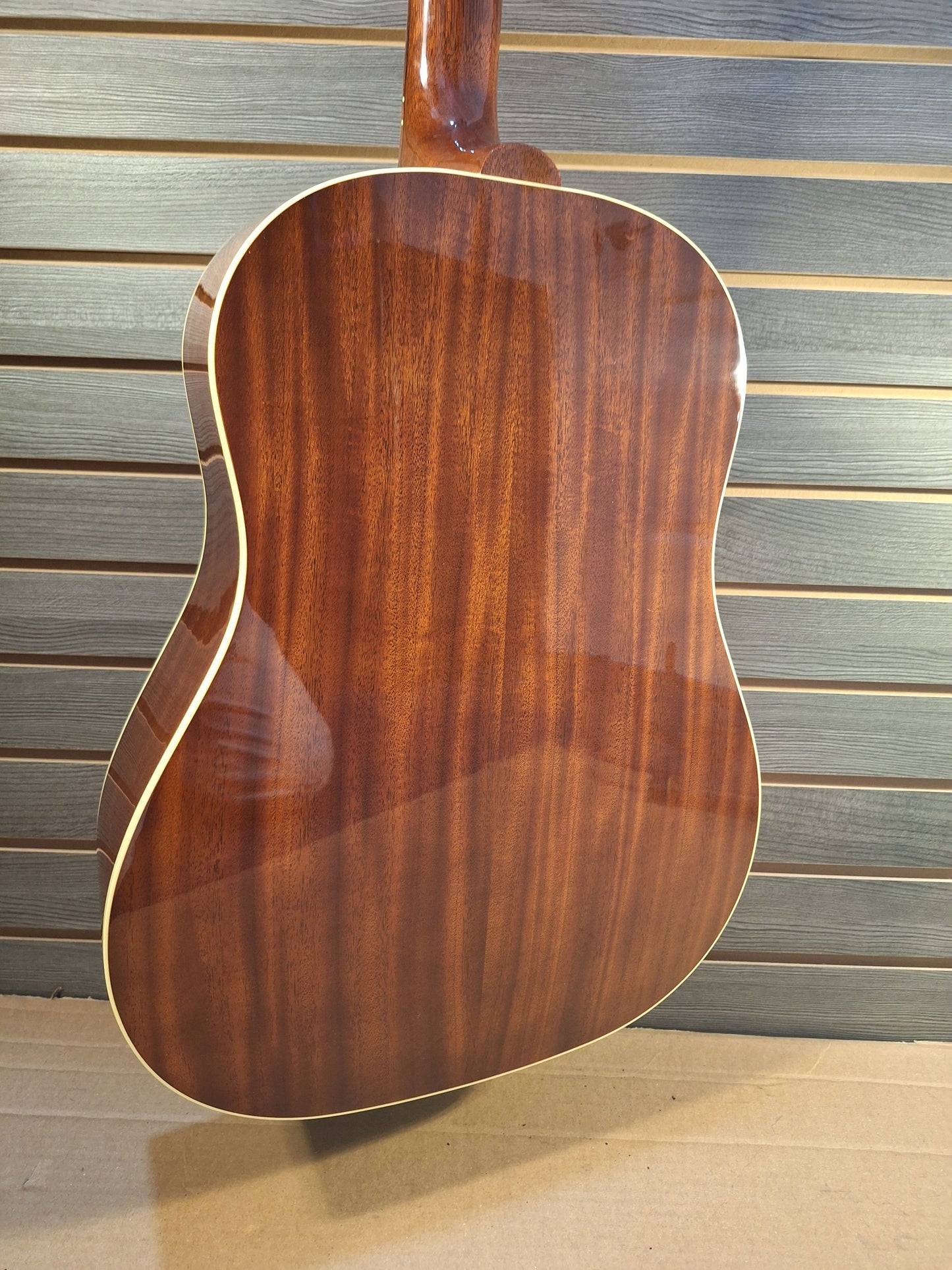 Gibson J-45 50's Left Handed