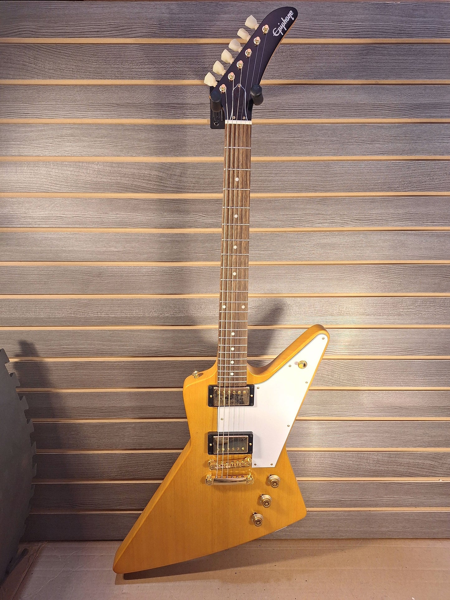 1958 Epiphone Korina Explorer With White Pickguard Hardshell Case Included
