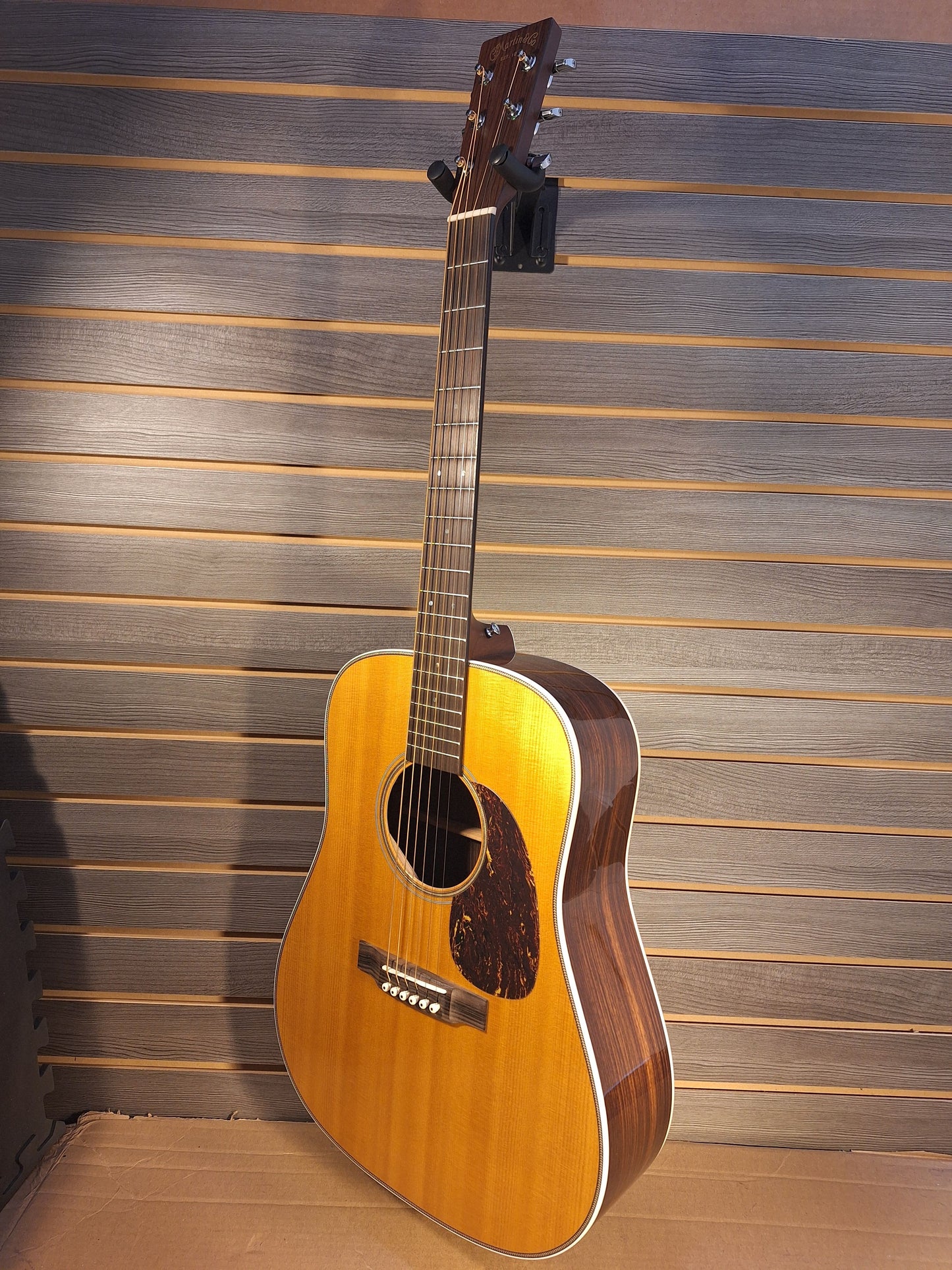 Previously Owned 2007 Martin HD-16R ISH With Hard Case