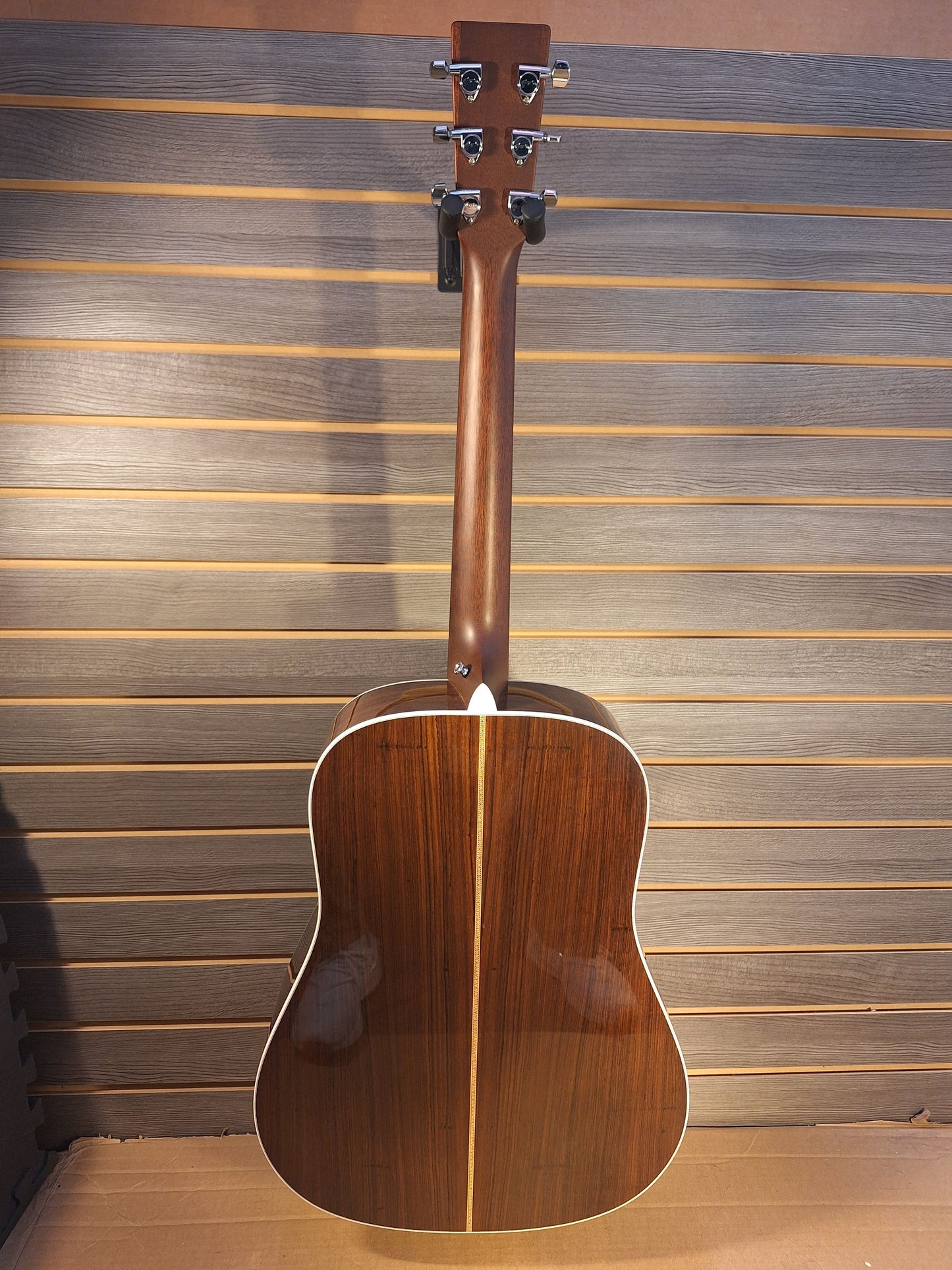 Previously Owned 2007 Martin HD-16R ISH With Hard Case