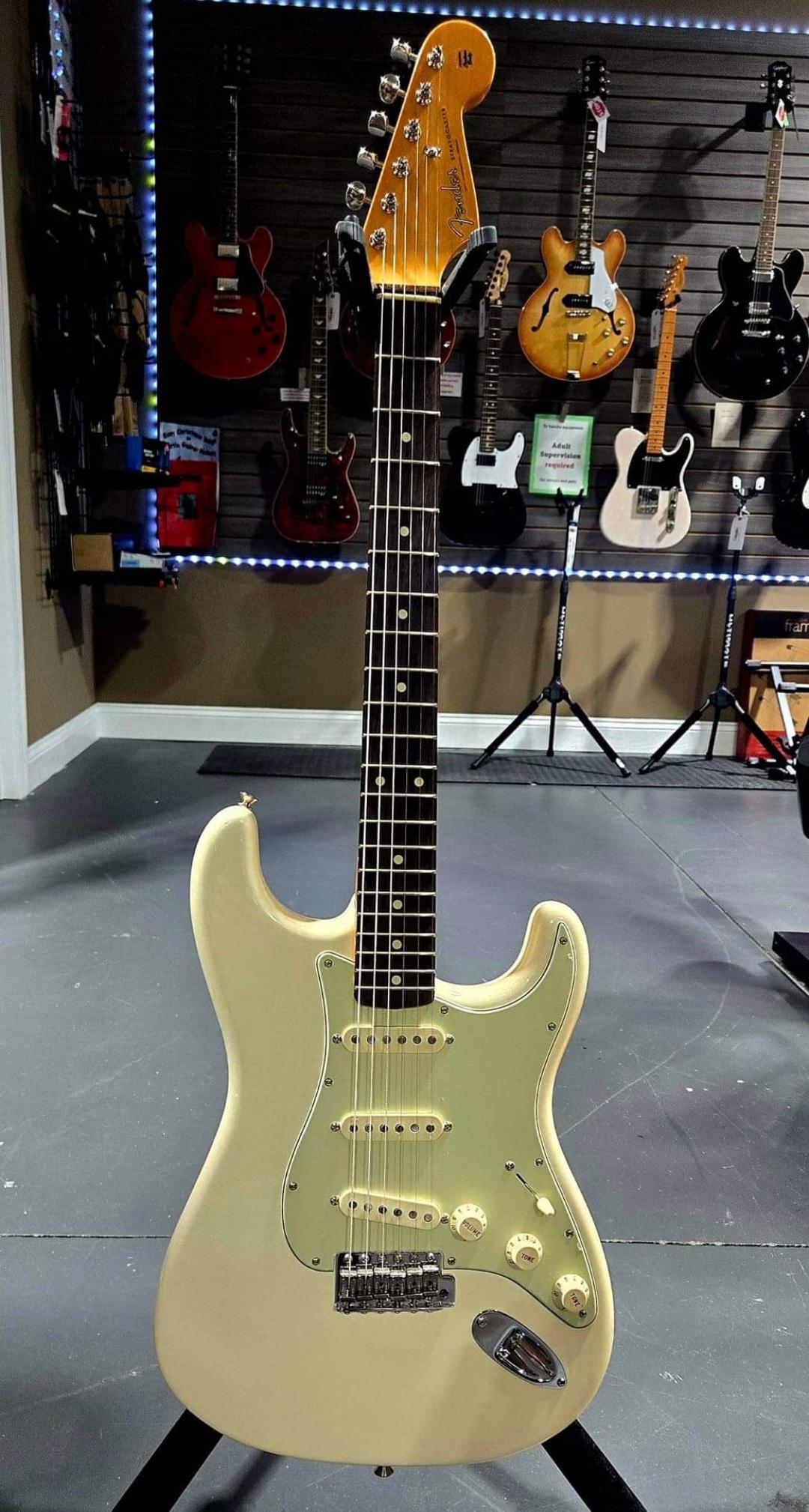 Previously Owned Fender Stratocaster Signature John Mayer Electric Guitar With Hard Case