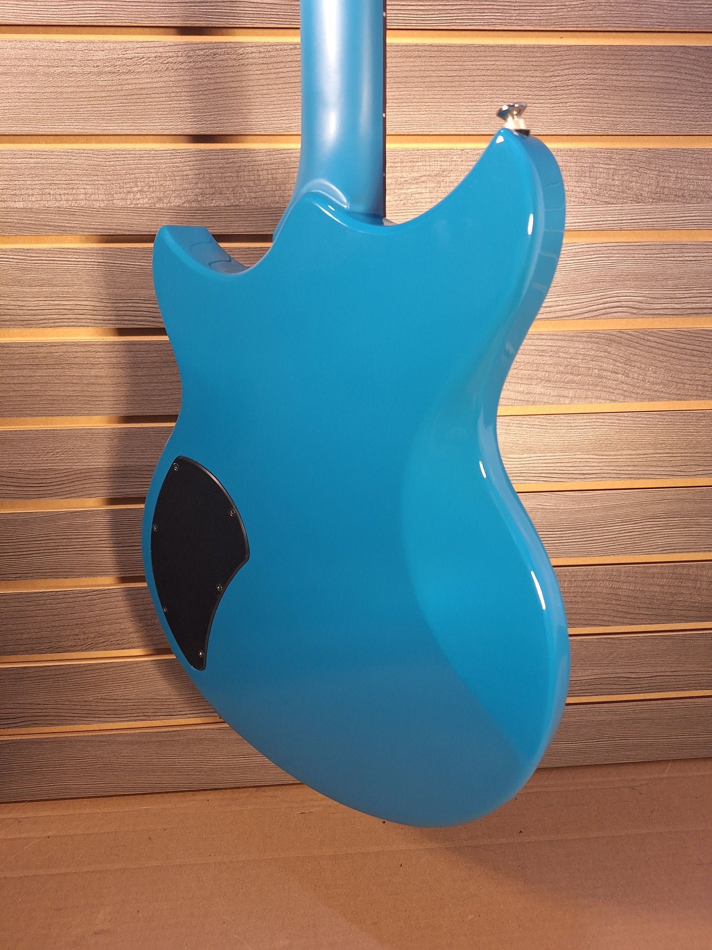 Yamaha RSE20 SWB Electric Guitar