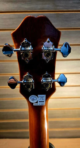 Epiphone Hummingbird Tenor Ukulele Acoustic/Electric Cherry Sunburst