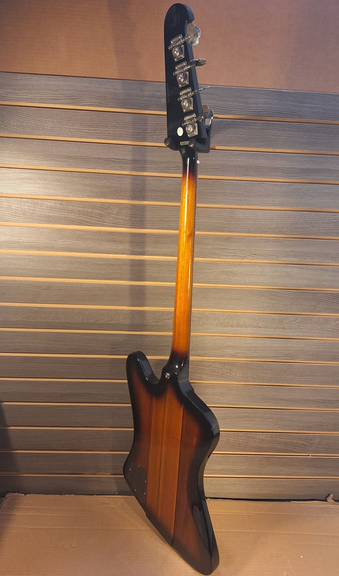 Epiphone Thunderbird 60's Tobacco Sun Burst Electric Bass