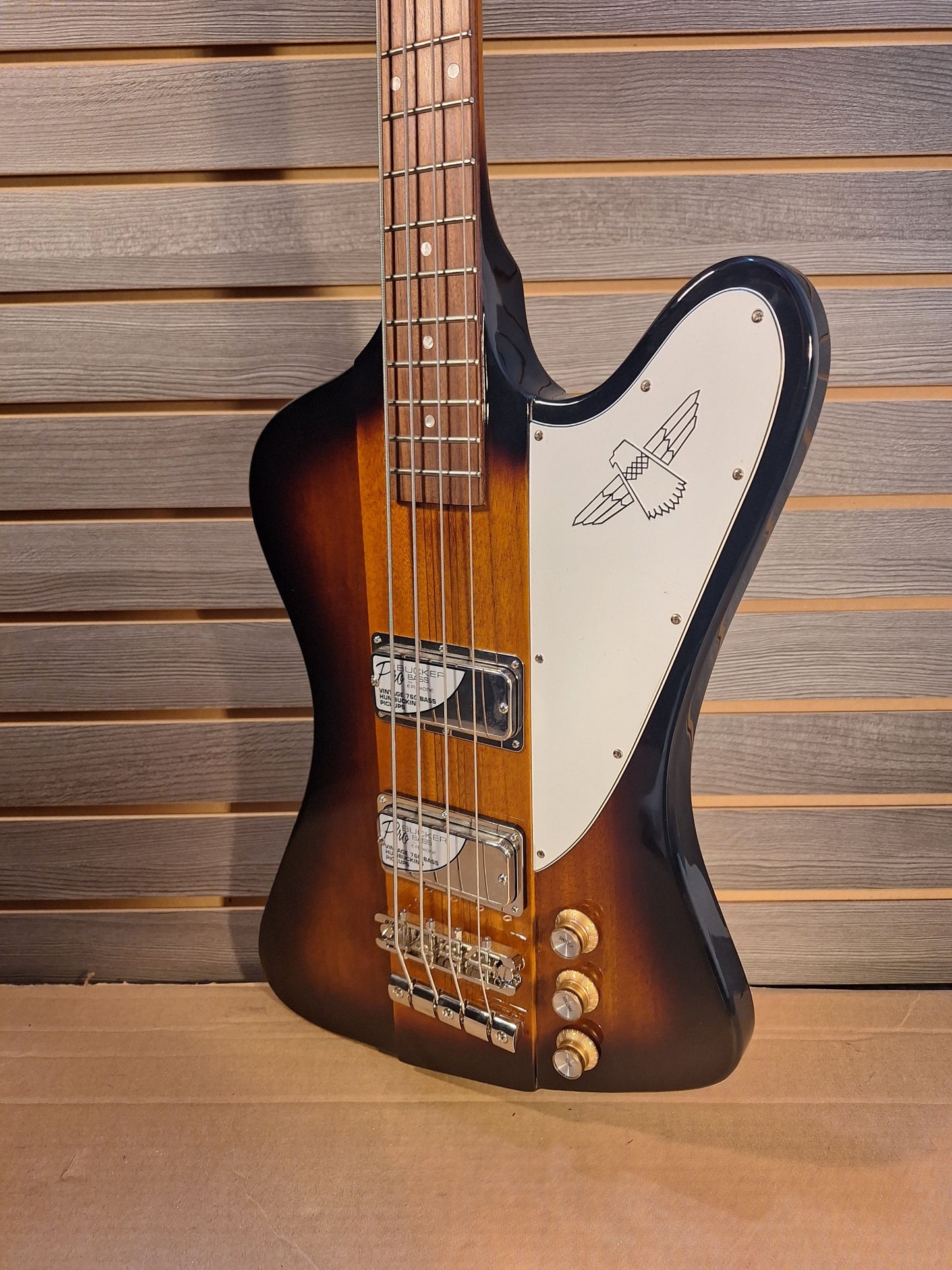 Epiphone Thunderbird 60's Tobacco Sun Burst Electric Bass