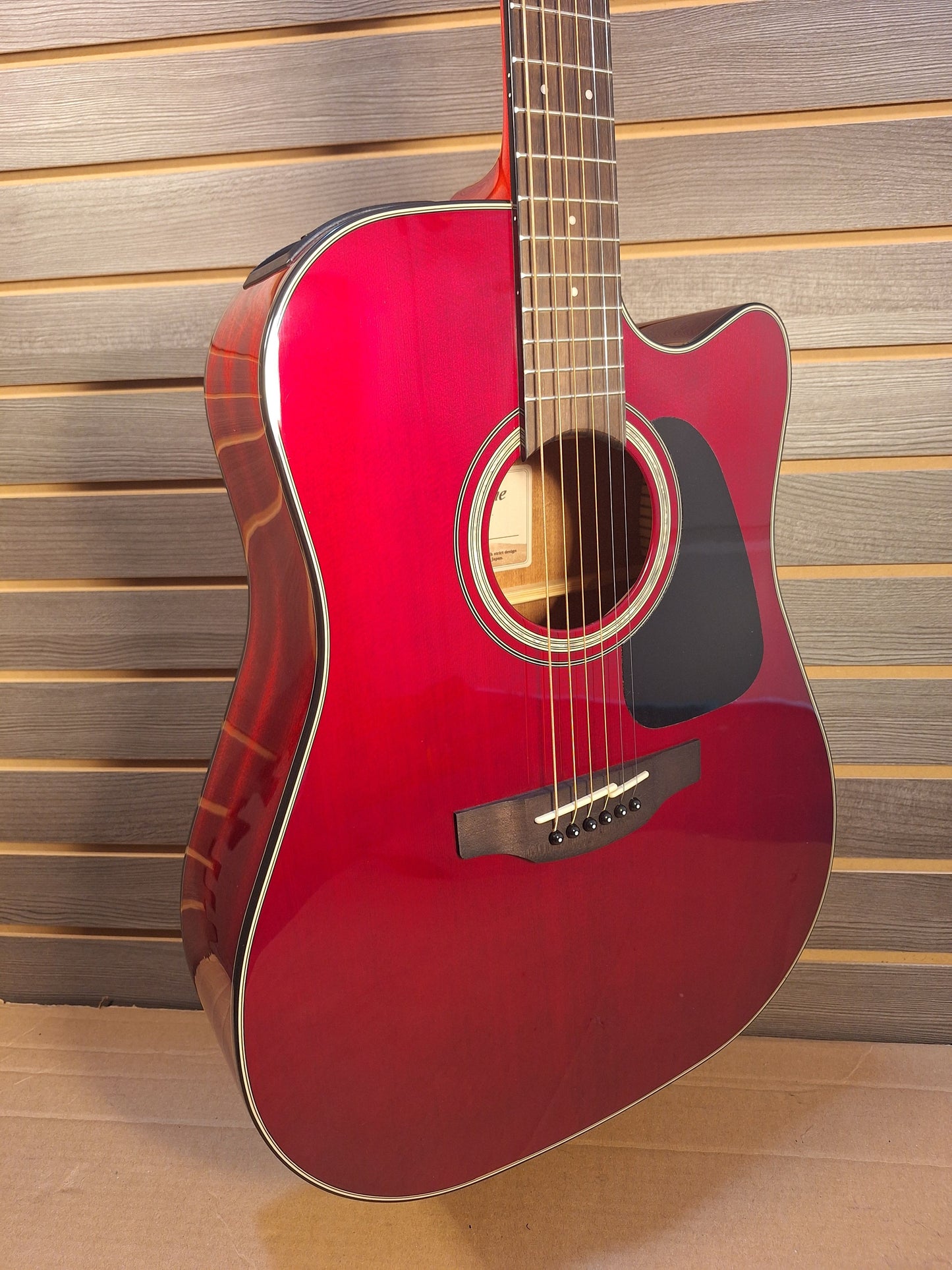 "Used" Takamine GD30CE Wine Red Acoustic/Electric Guitar